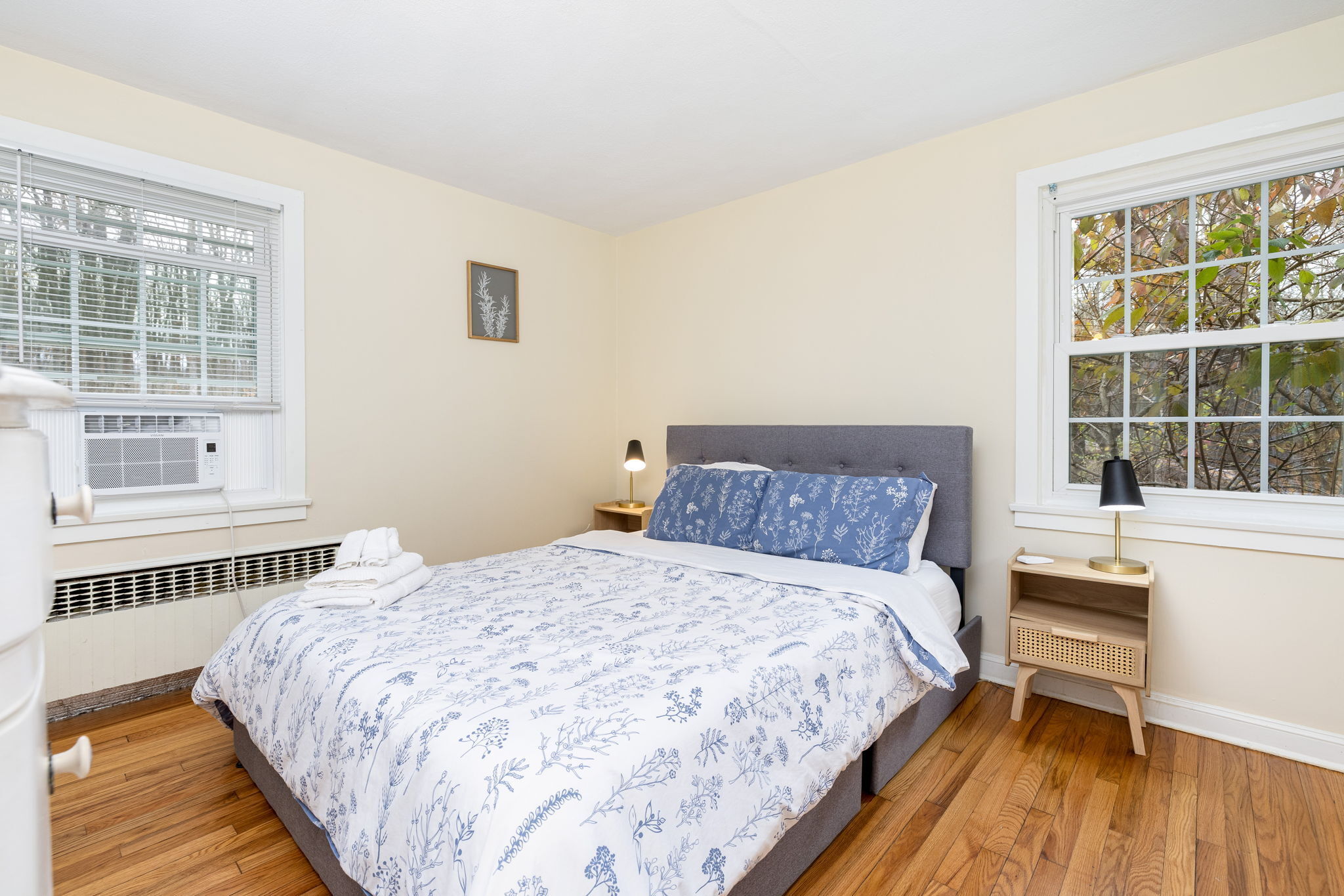 9 Storrs Heights Road