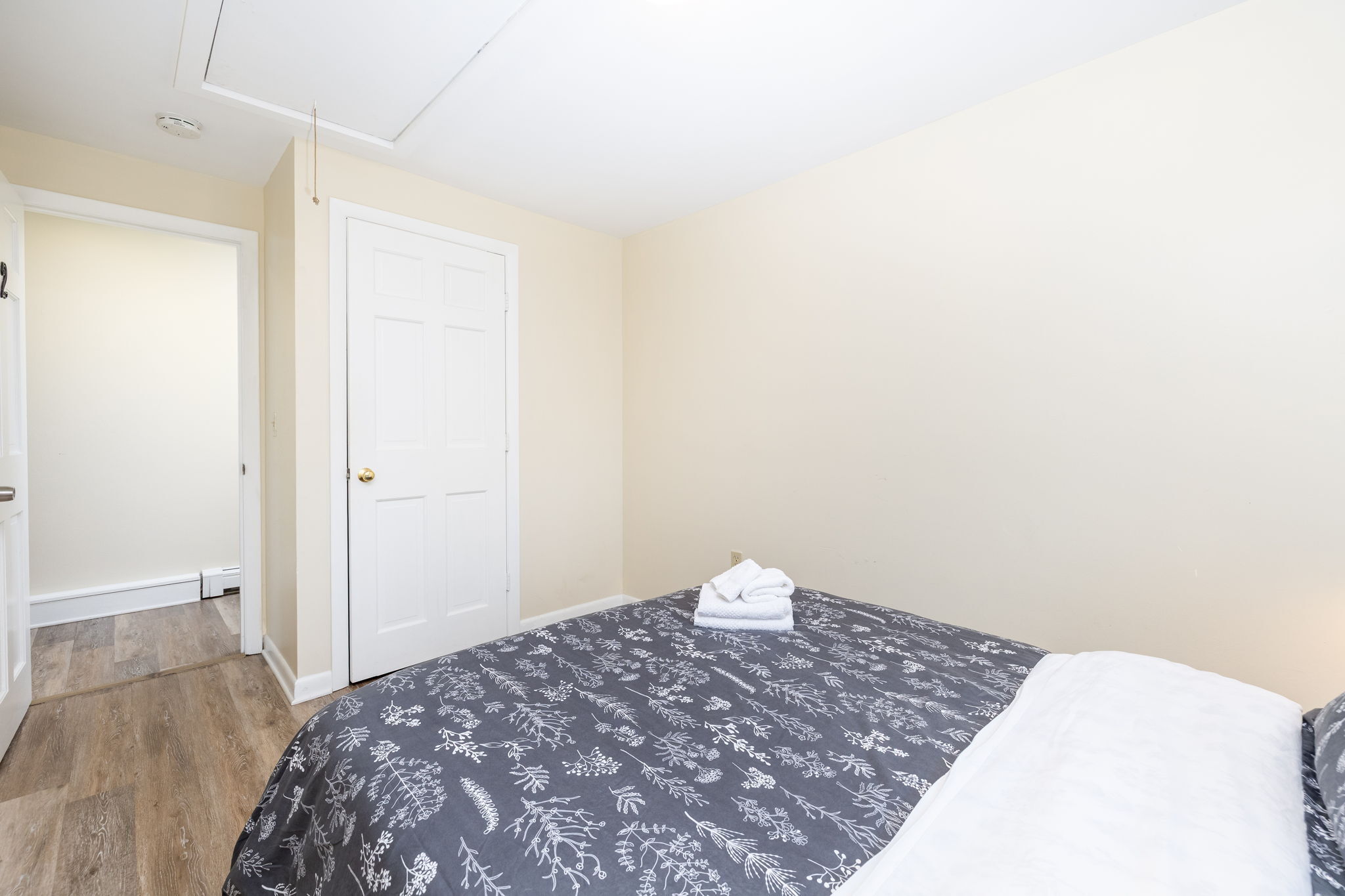 9 Storrs Heights Road