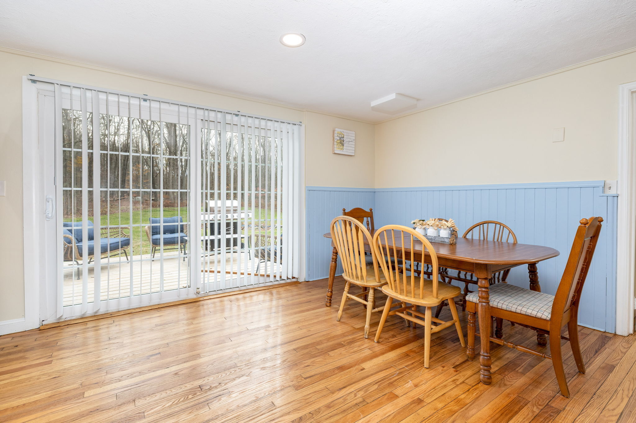 9 Storrs Heights Road