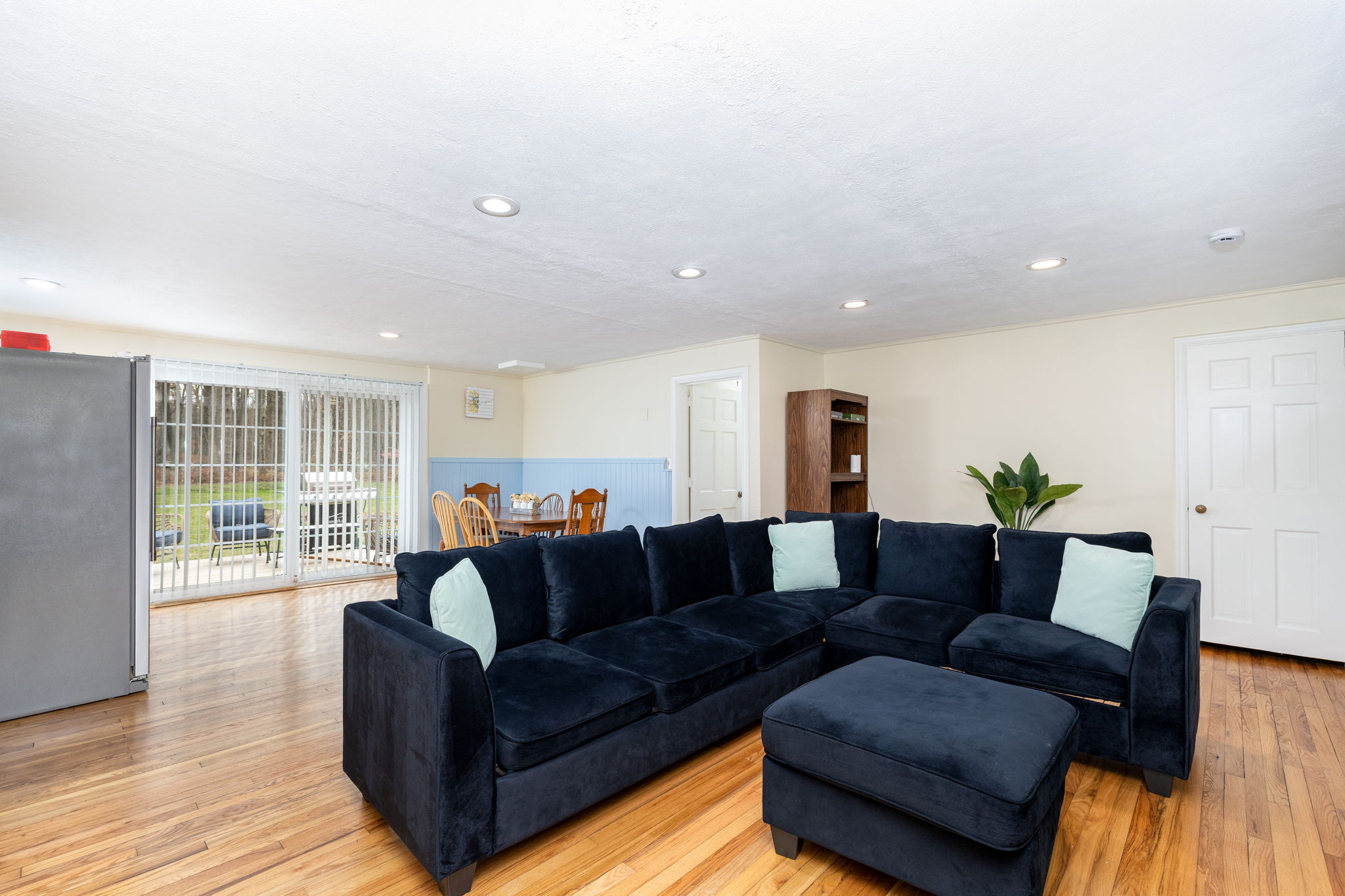 9 Storrs Heights Road