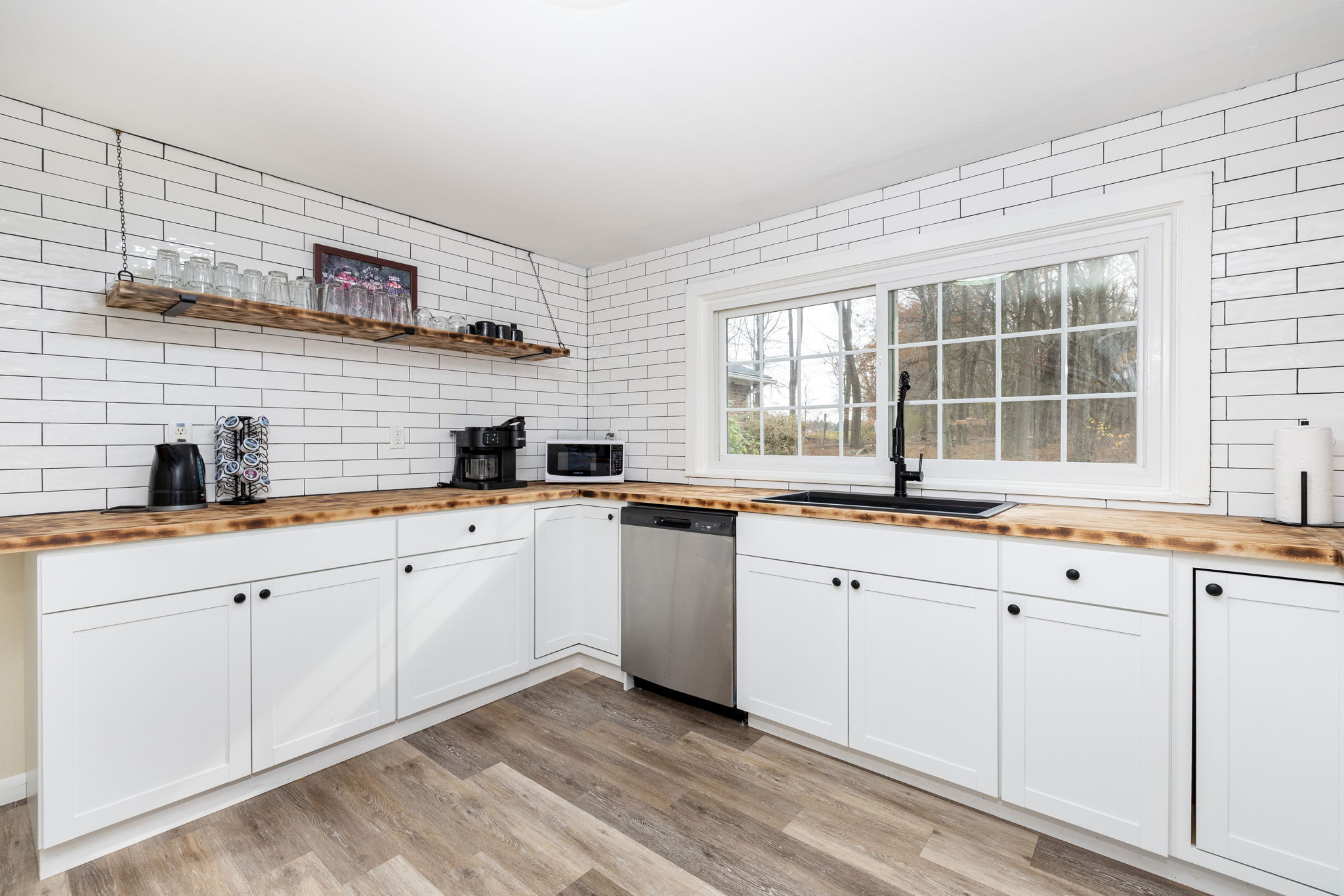 9 Storrs Heights Road