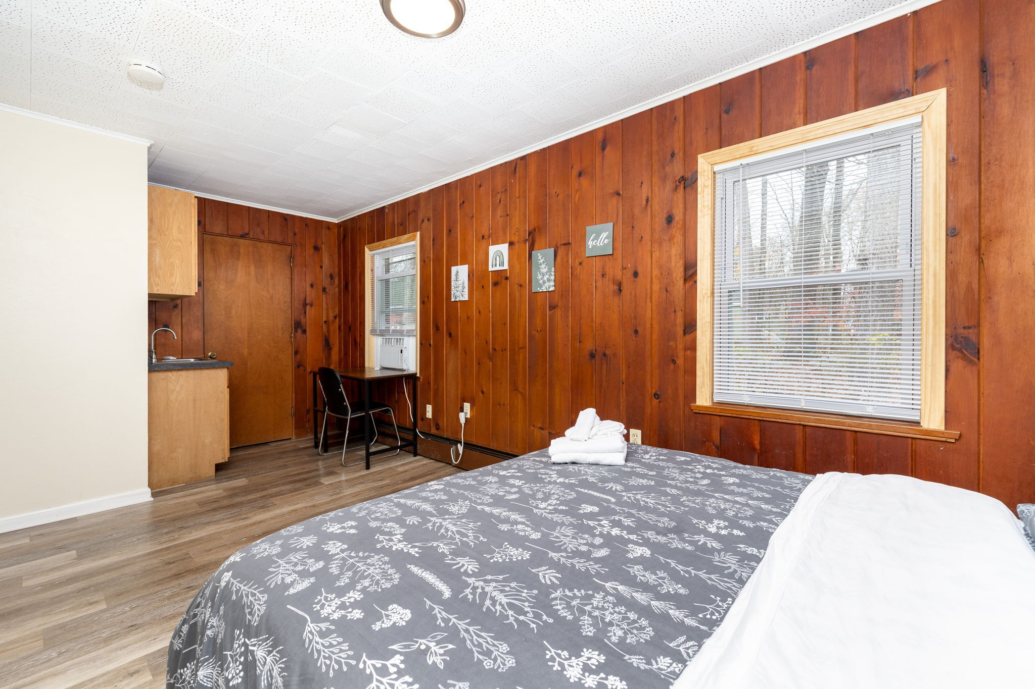 9 Storrs Heights Road