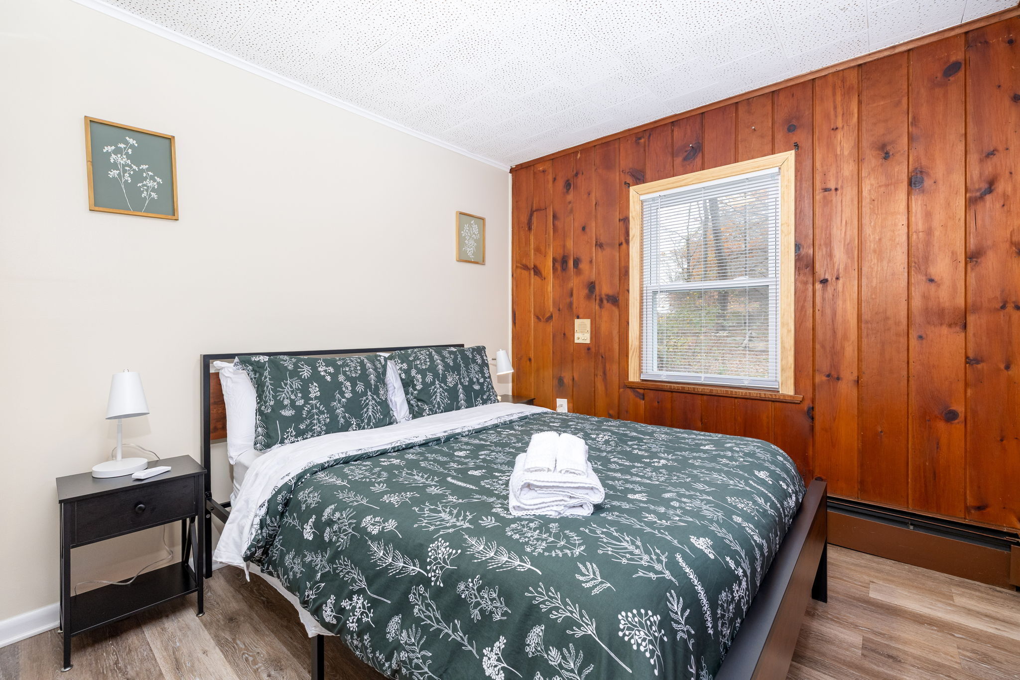 9 Storrs Heights Road