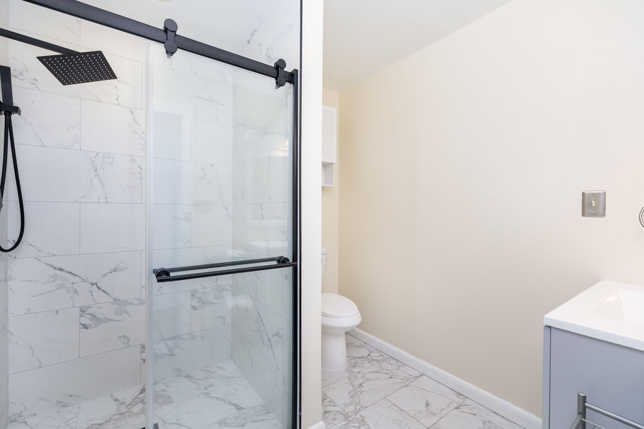 9 Storrs Heights Road