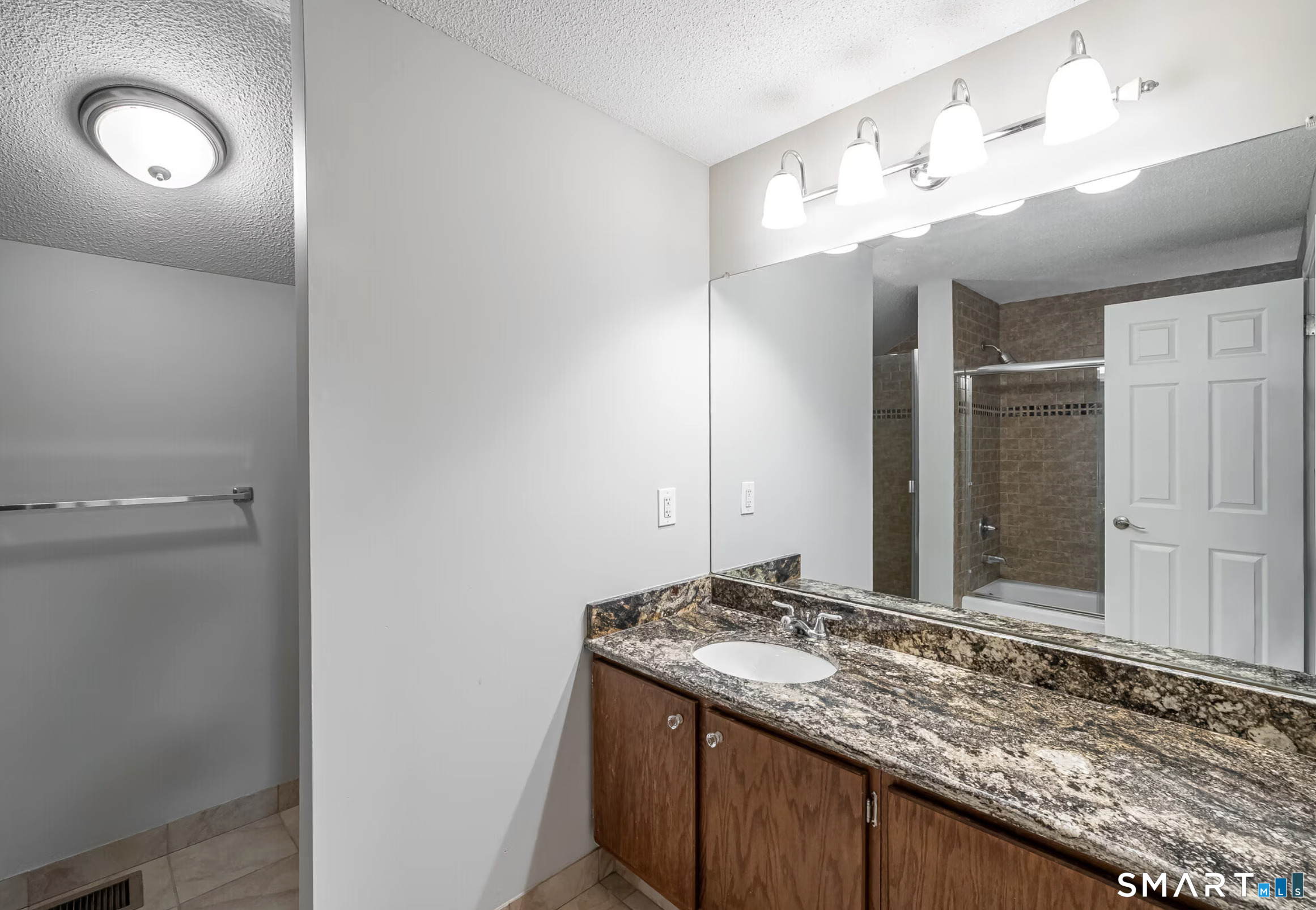 25 Stanley Street B6