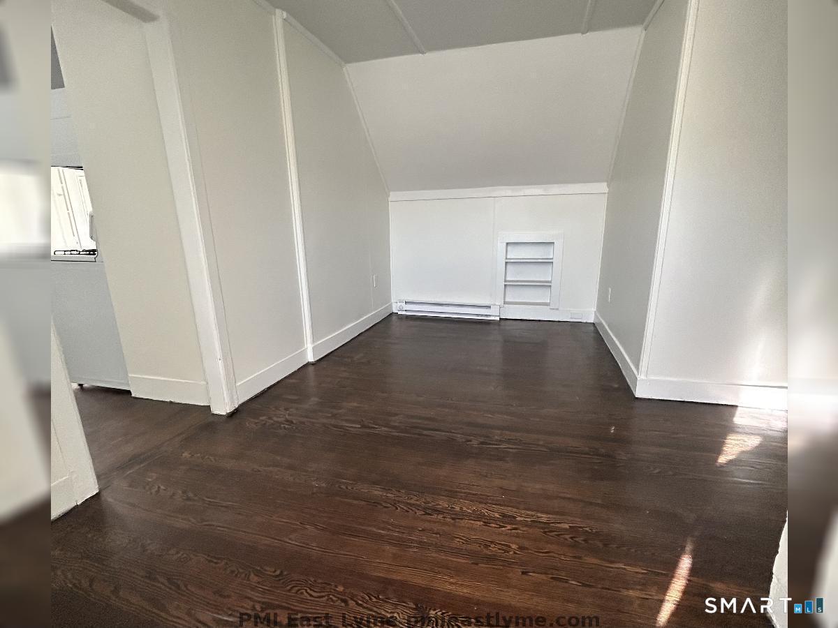 54 Roath Street