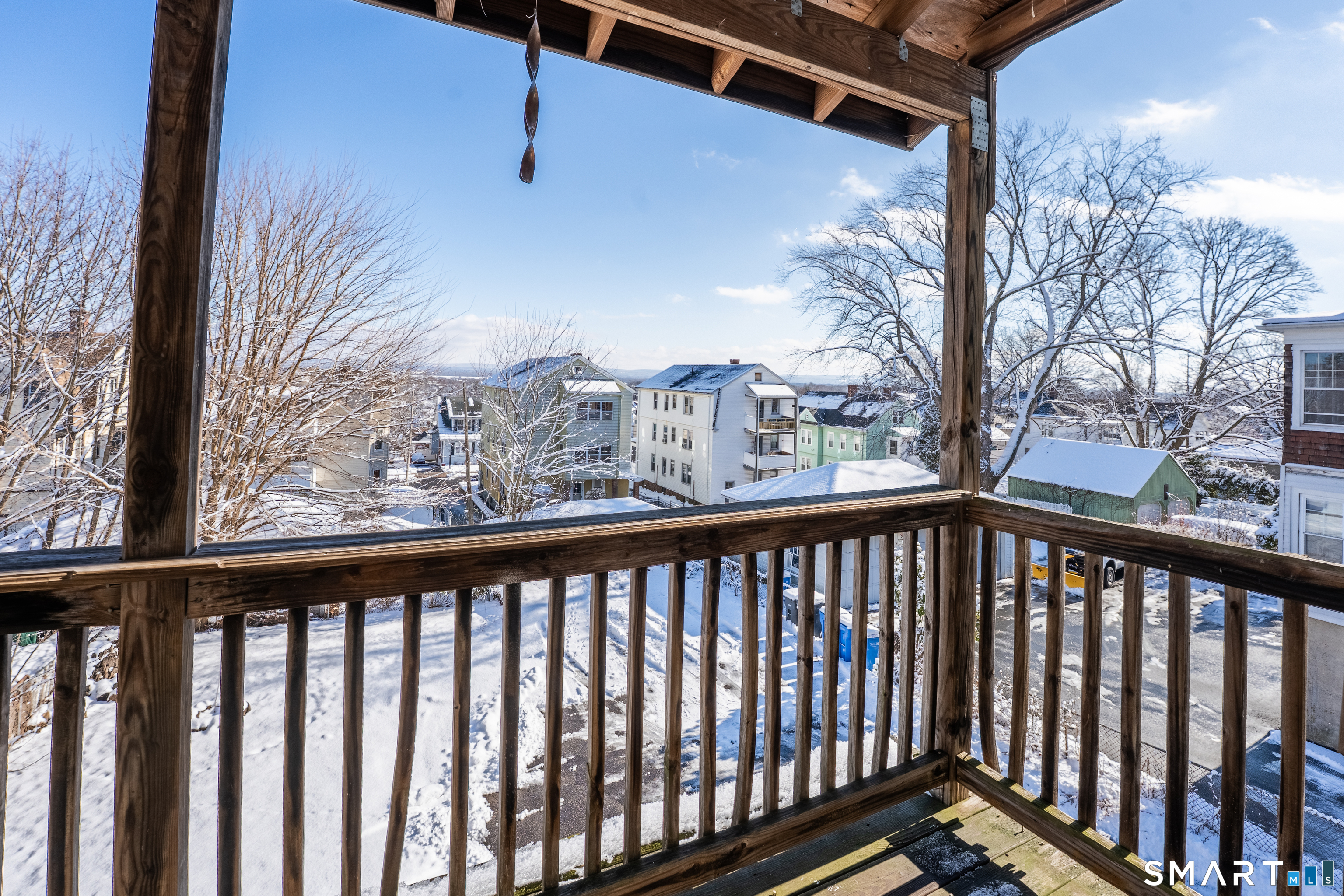 94 Fairfield Avenue 2nd Floor