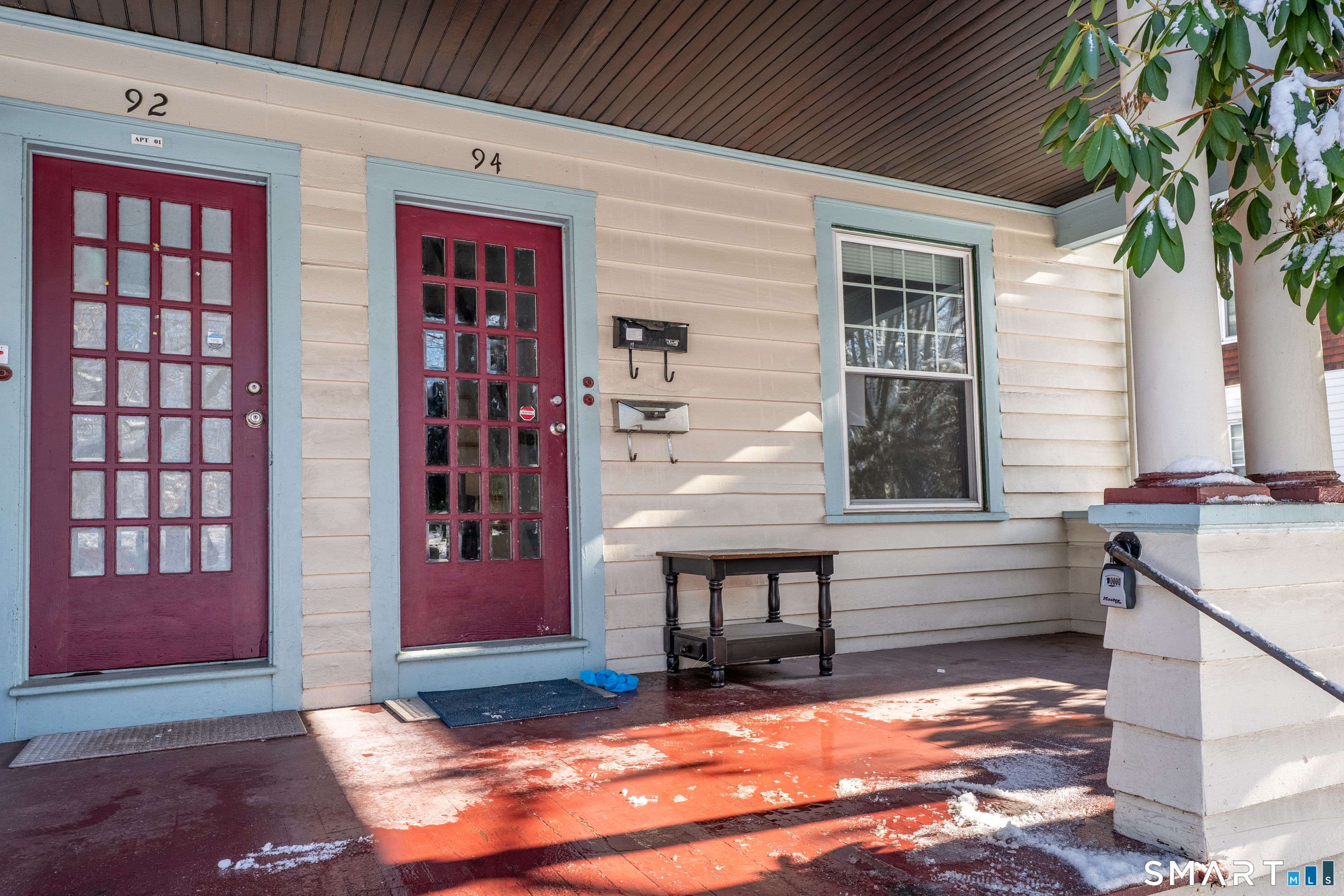 94 Fairfield Avenue 2nd Floor