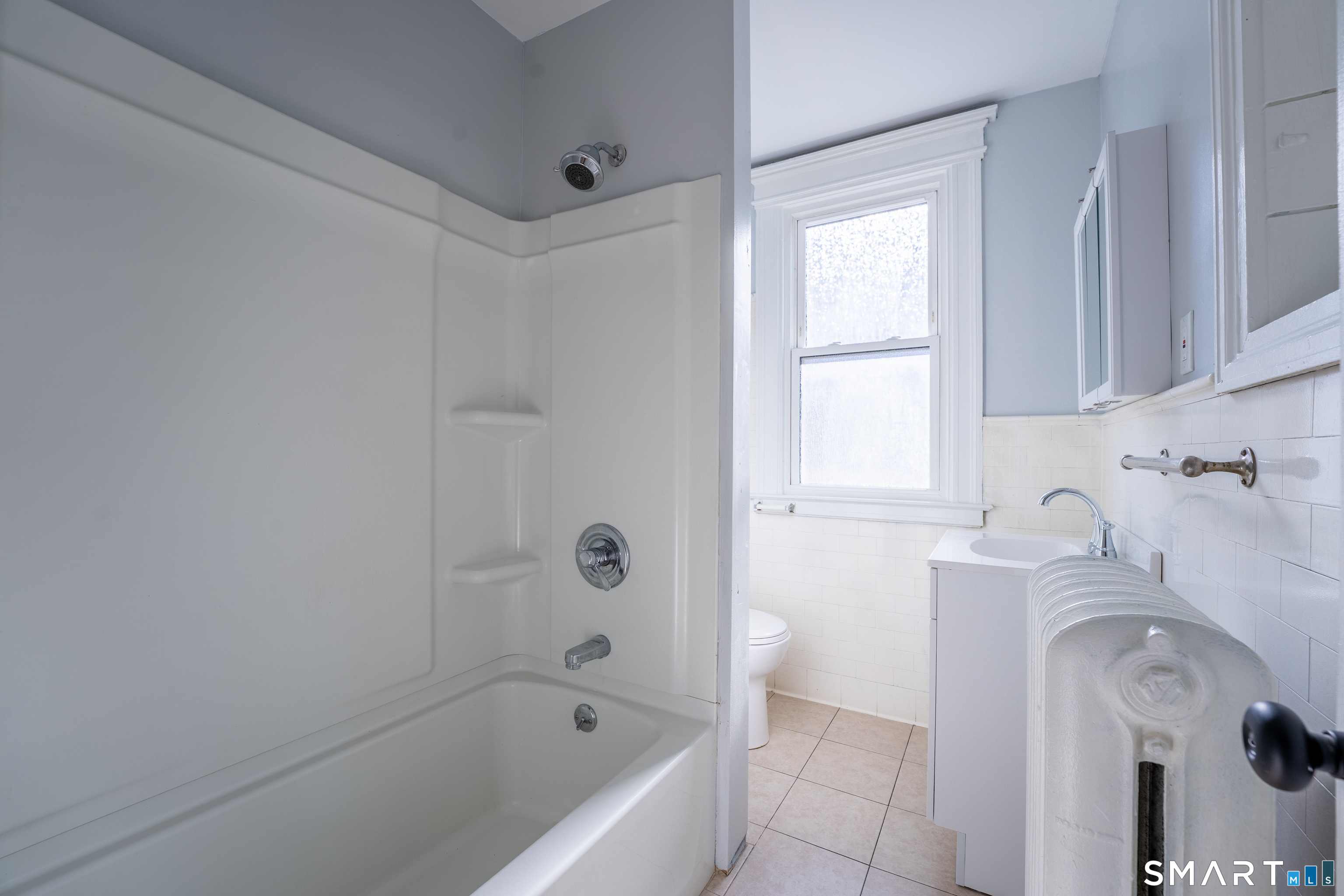 94 Fairfield Avenue 2nd Floor