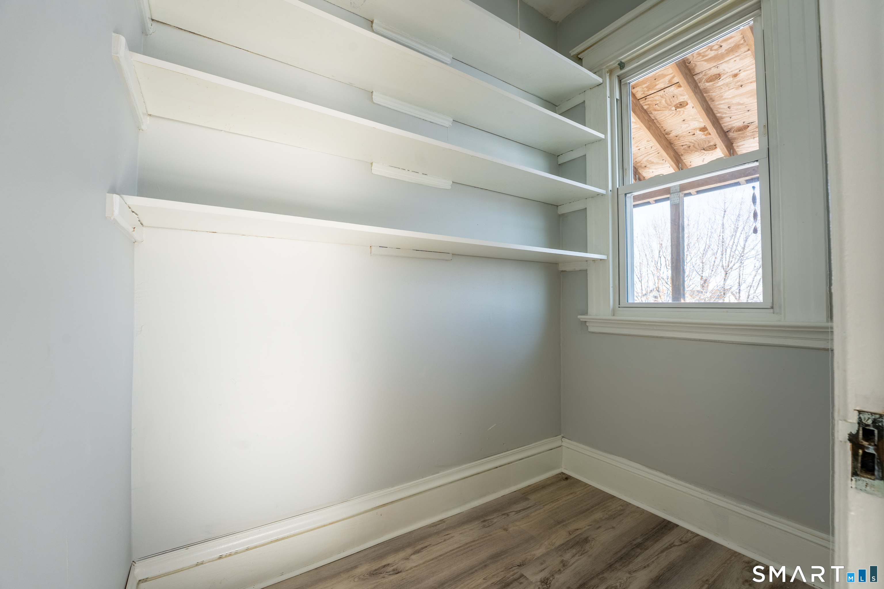 94 Fairfield Avenue 2nd Floor