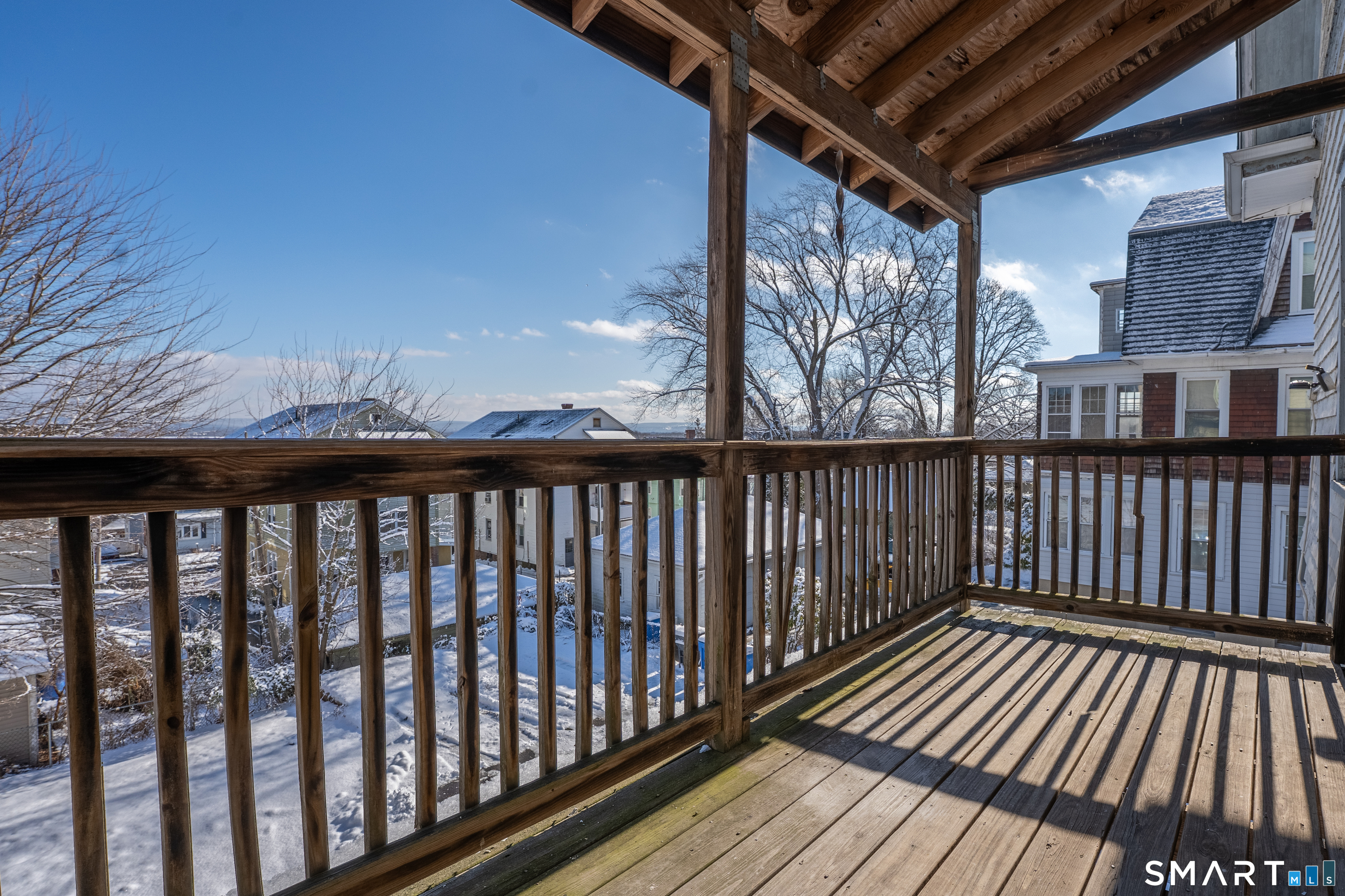 94 Fairfield Avenue 2nd Floor