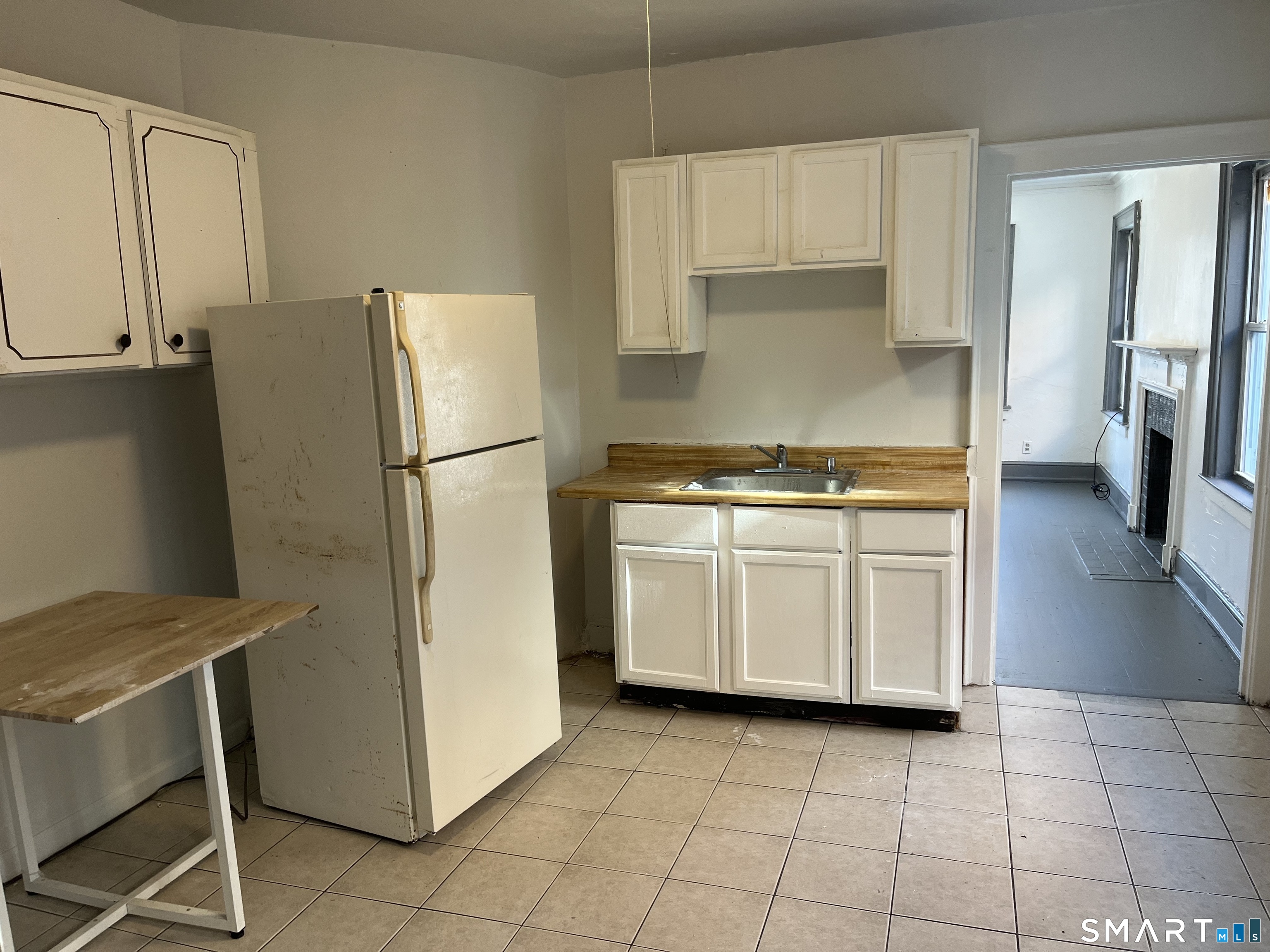 252 Sisson Avenue B1