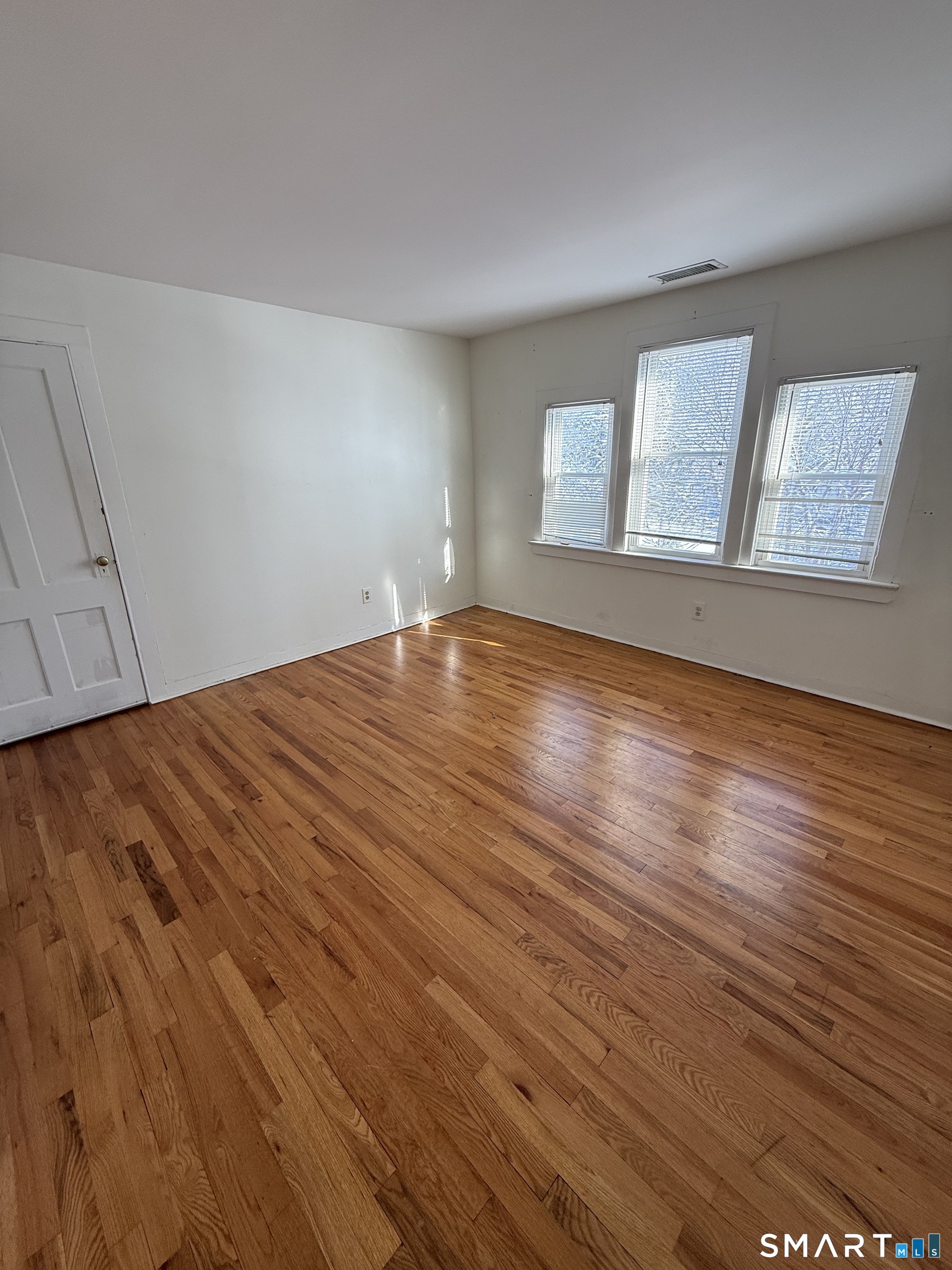 151 Quaker Lane South 3rd Floor