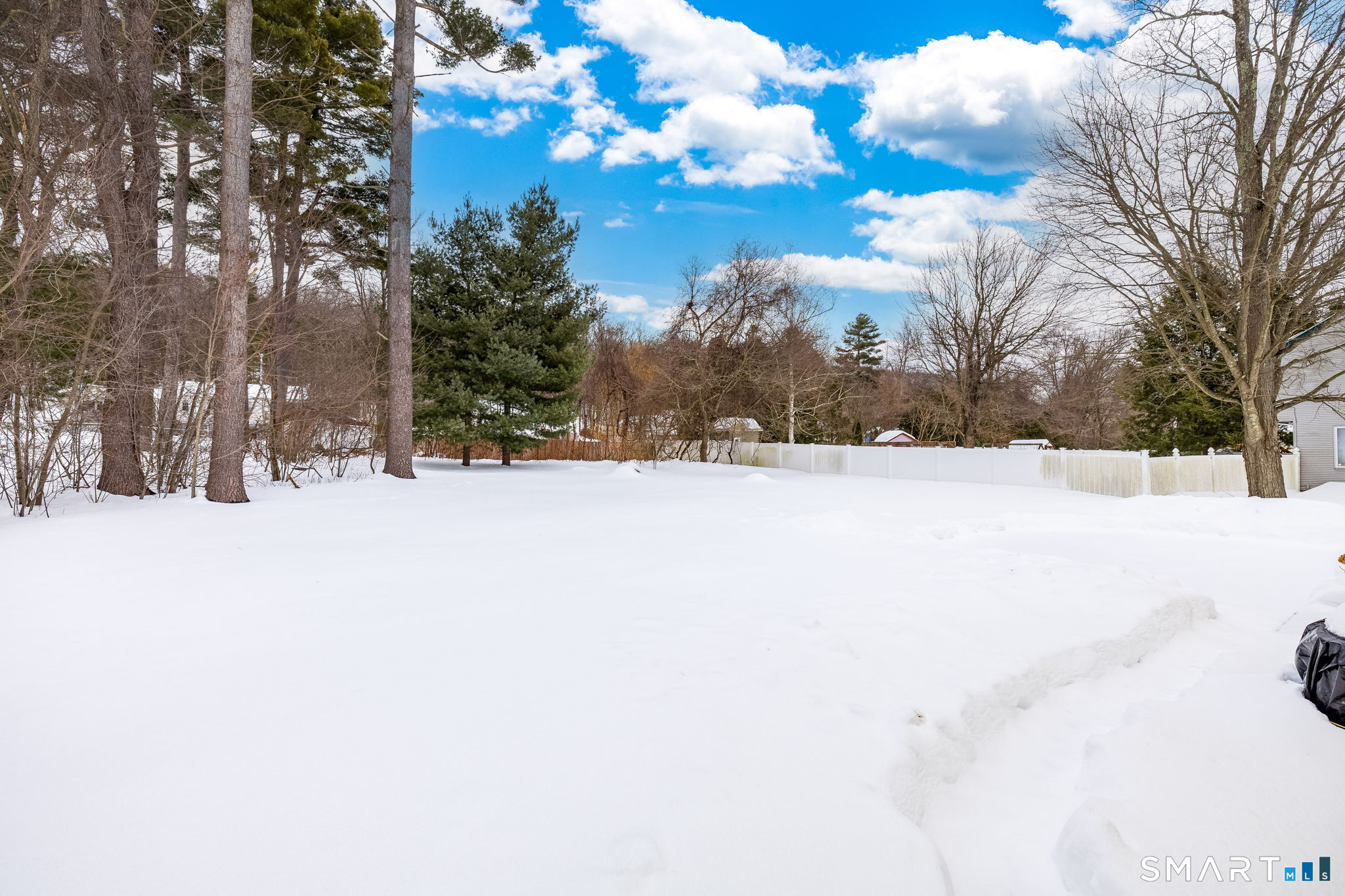 3 Pinecrest Road