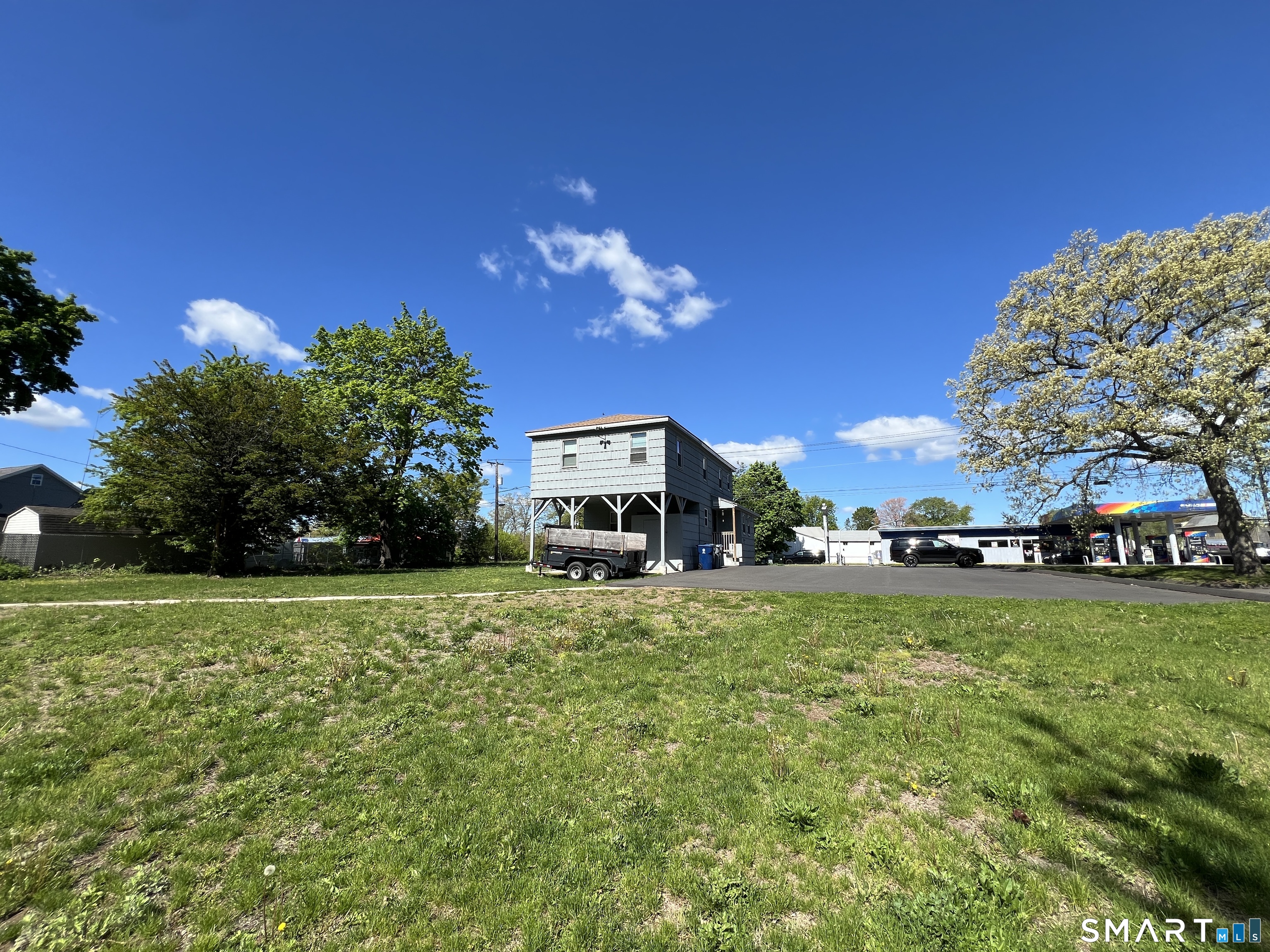 270R East Street