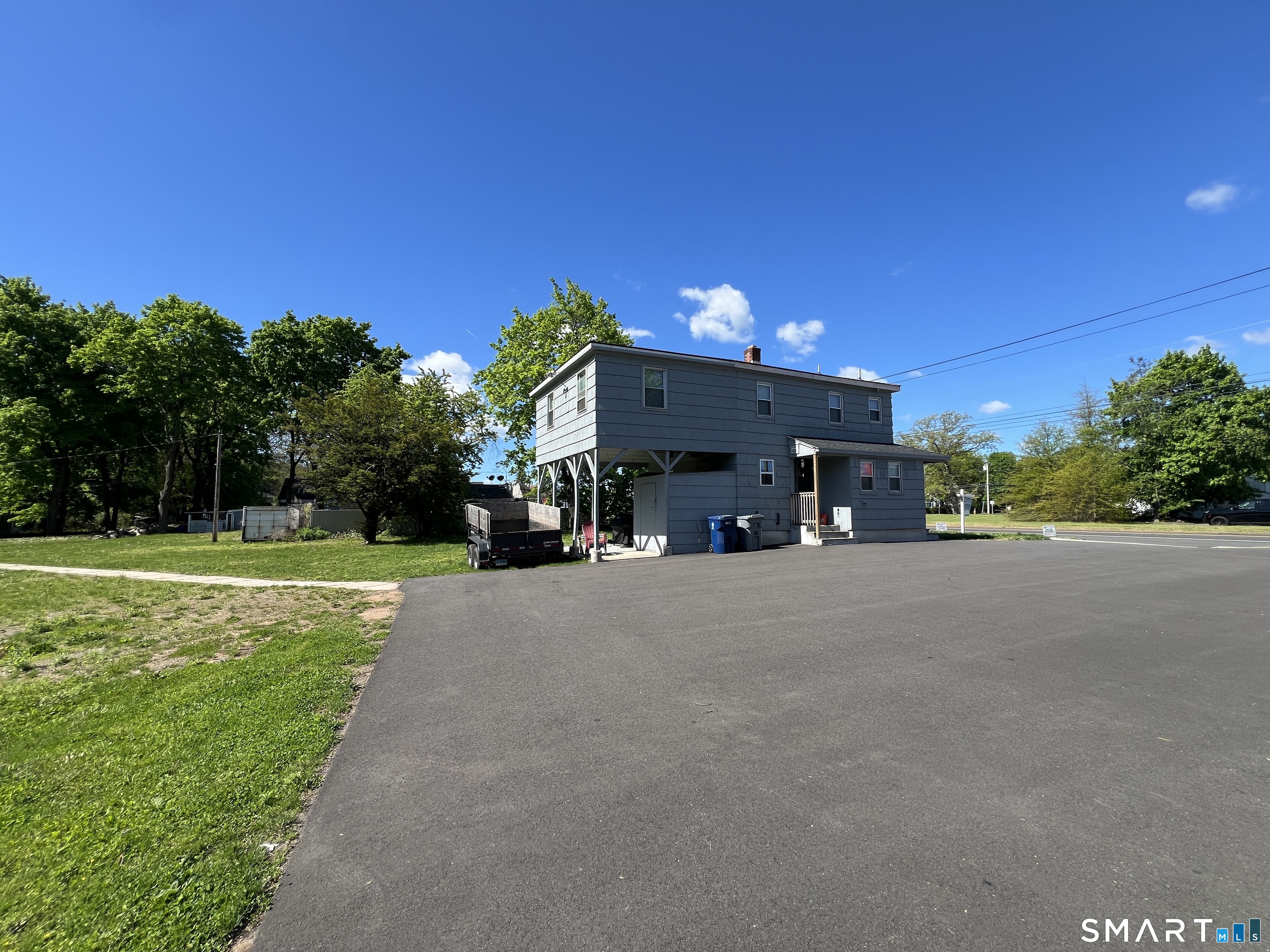 270R East Street