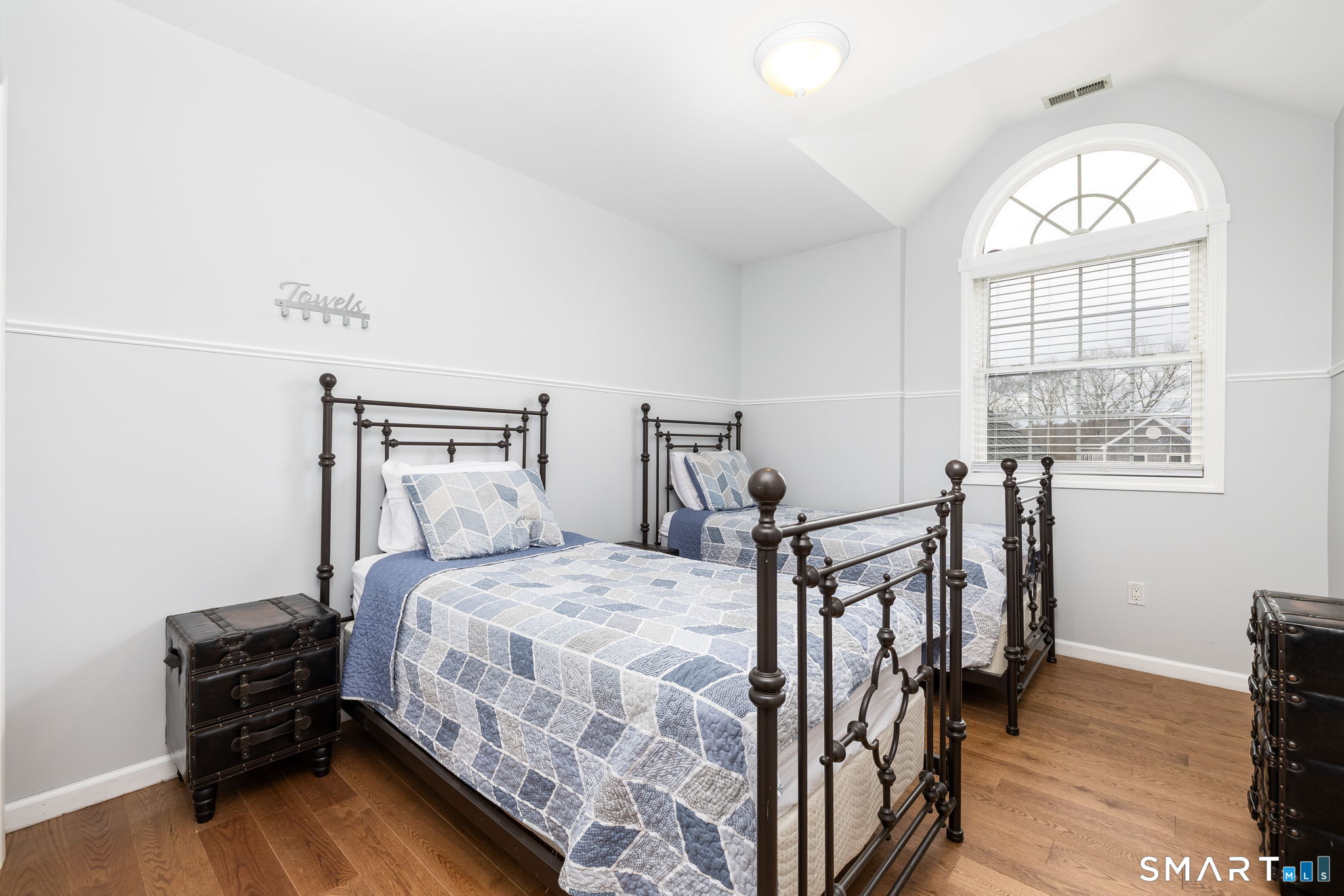 78 Cow Hill Road