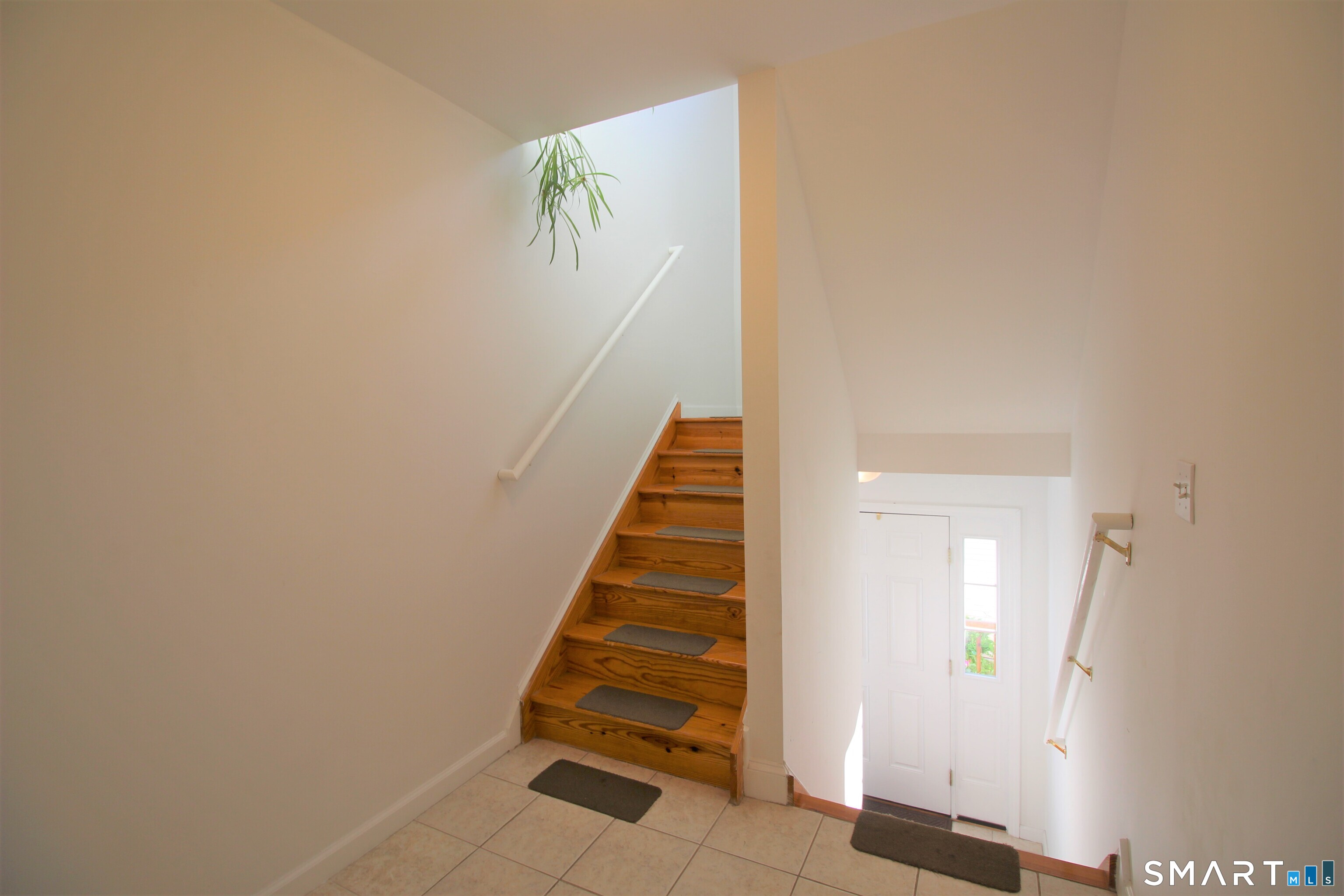 125 Thorniley Street 1st Floor