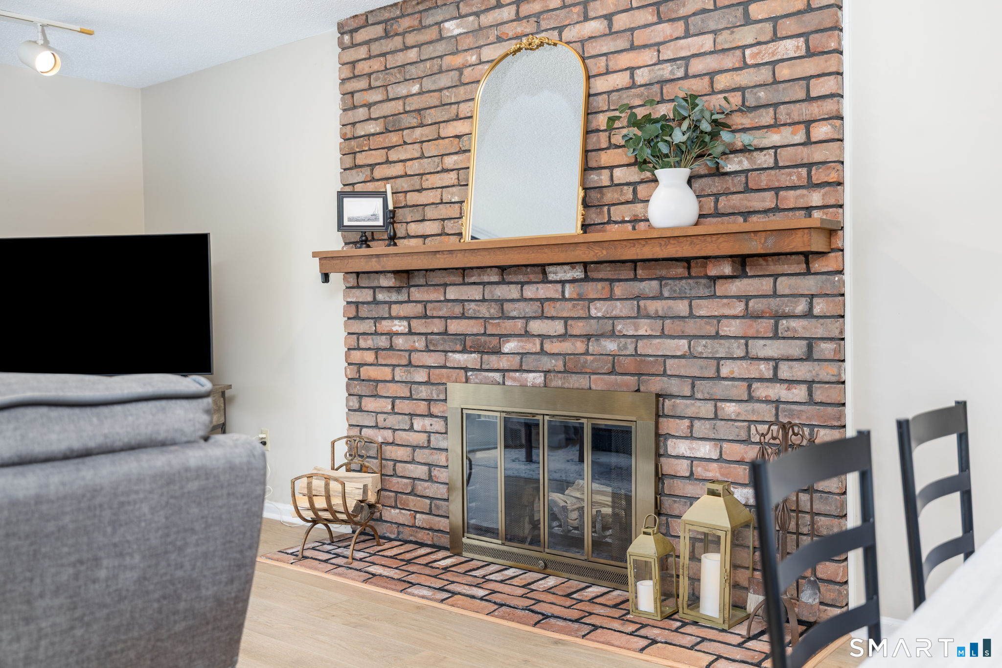 204 Summer Hill Drive 204