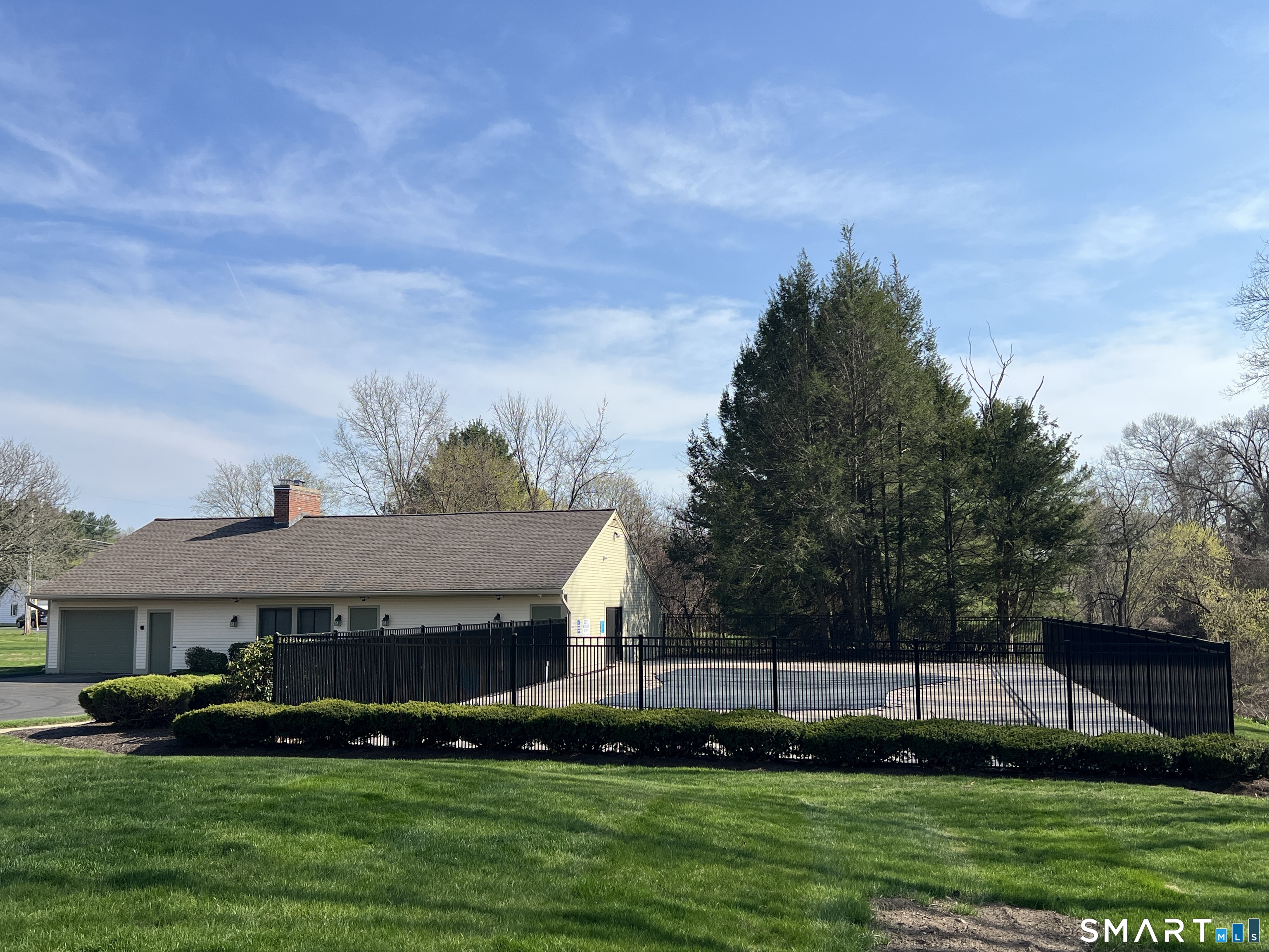 204 Summer Hill Drive 204