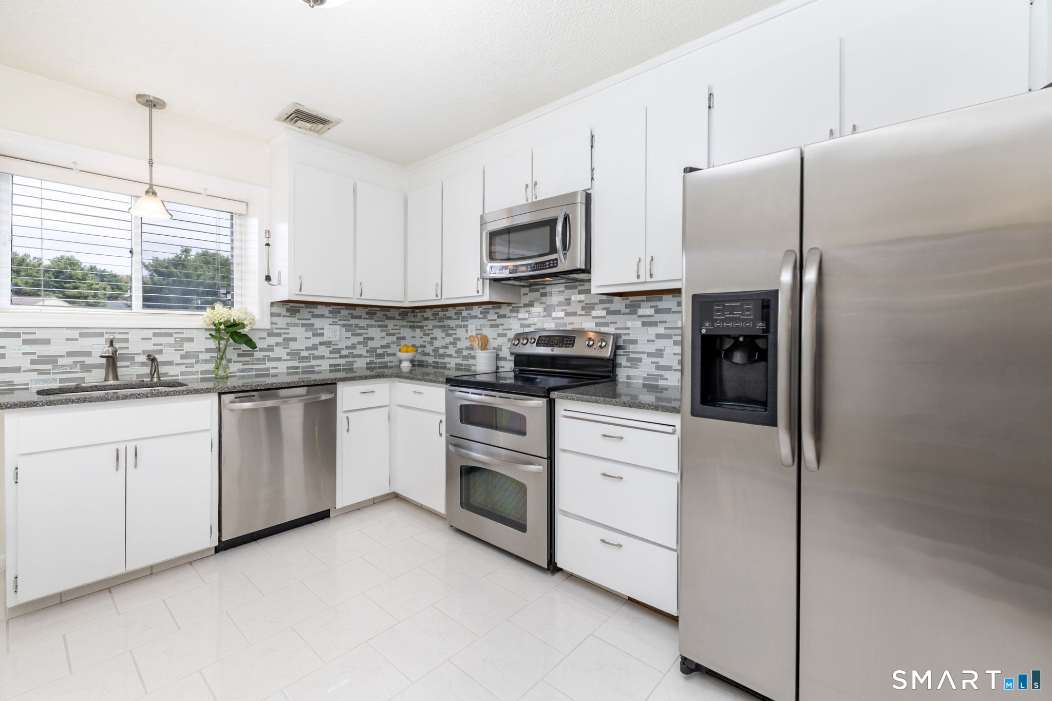 204 Summer Hill Drive 204