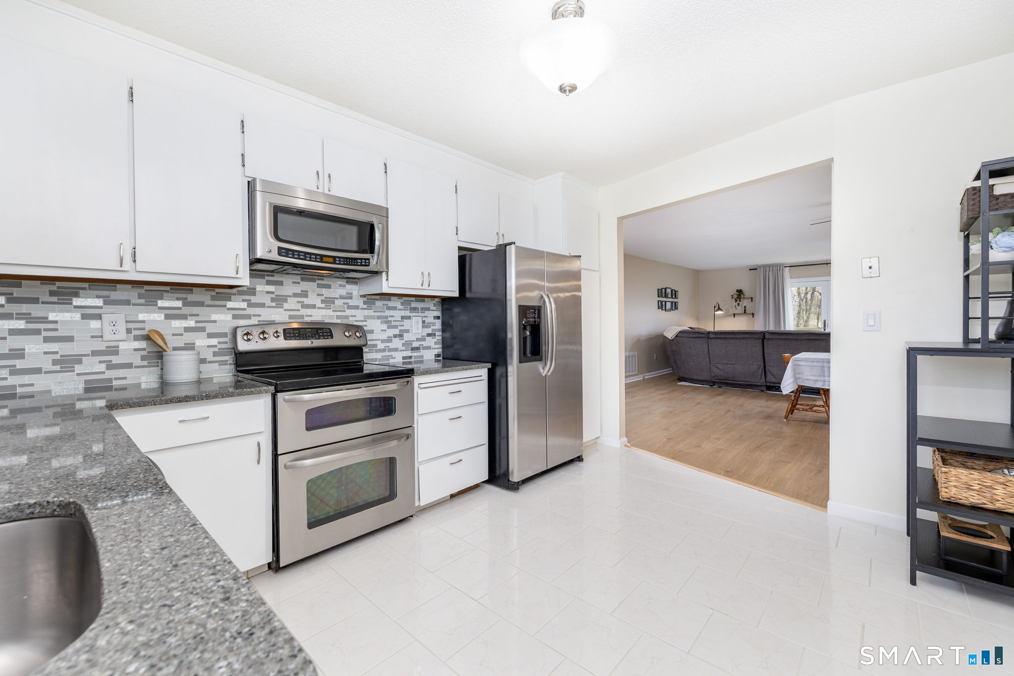 204 Summer Hill Drive 204