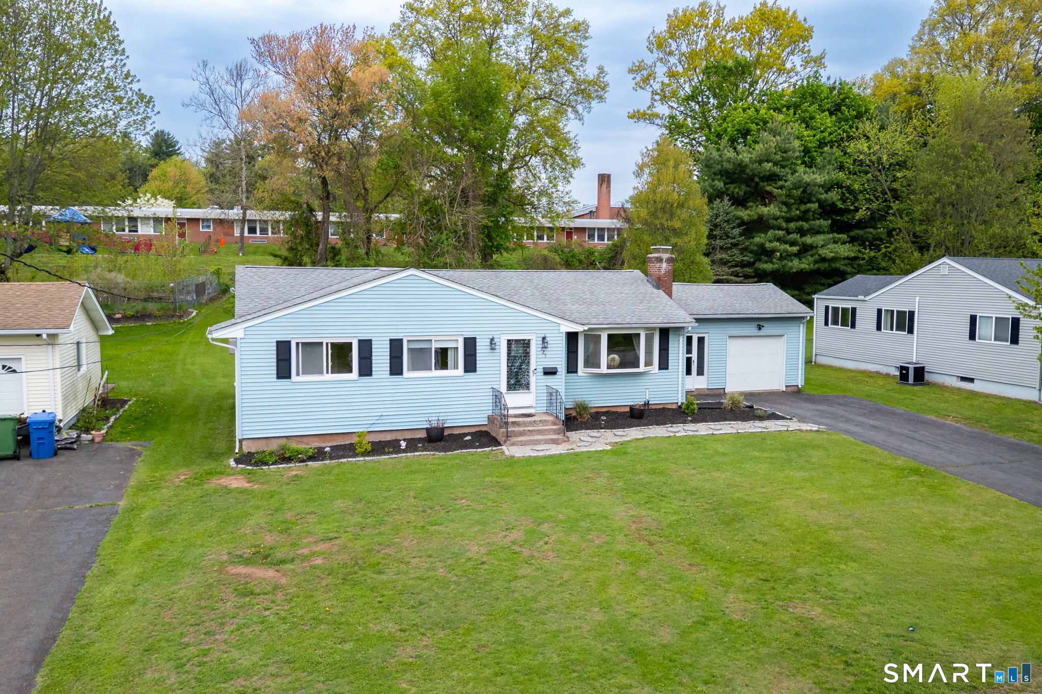 325 Barbara Road