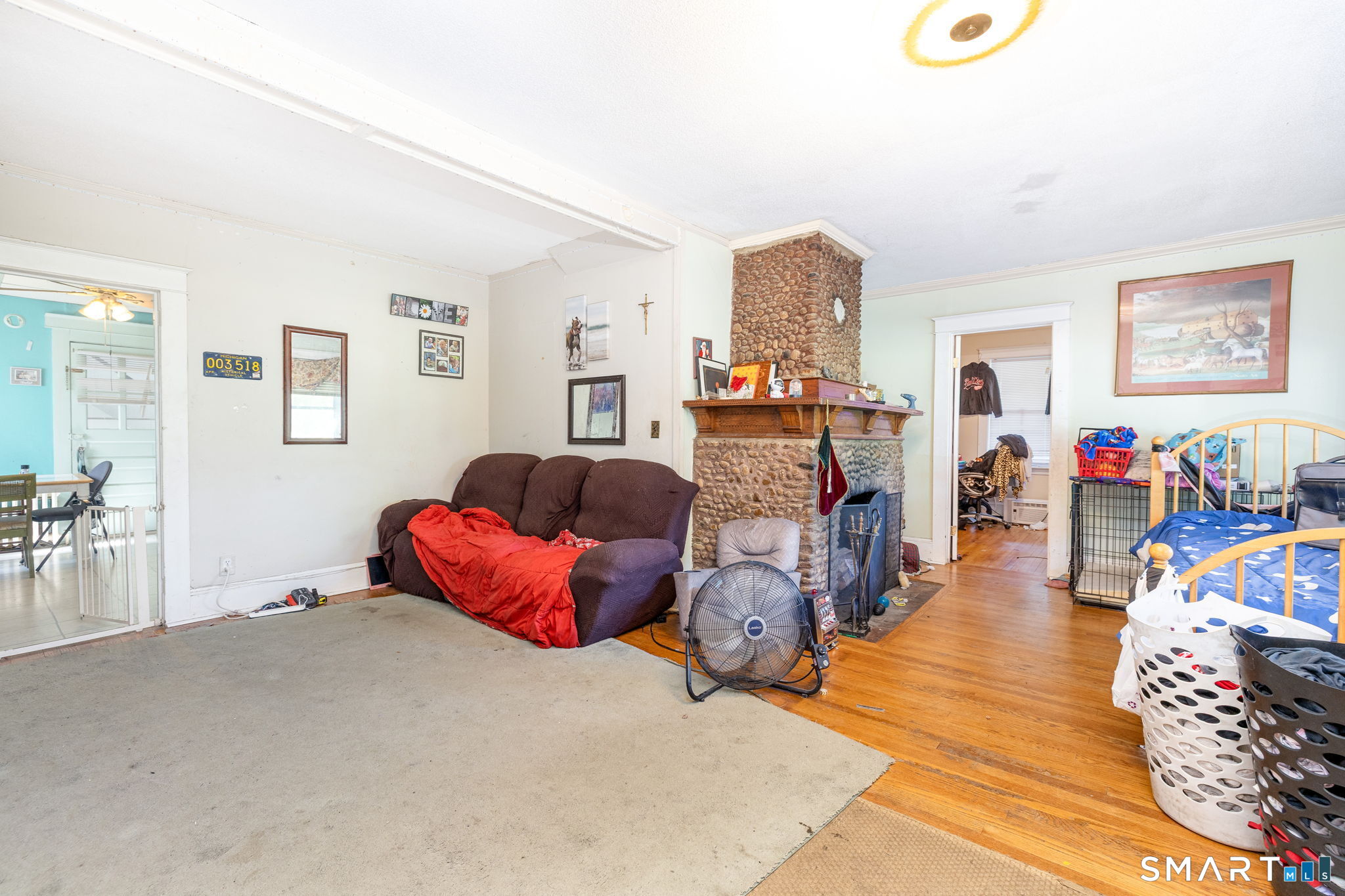 257 Tunxis Avenue