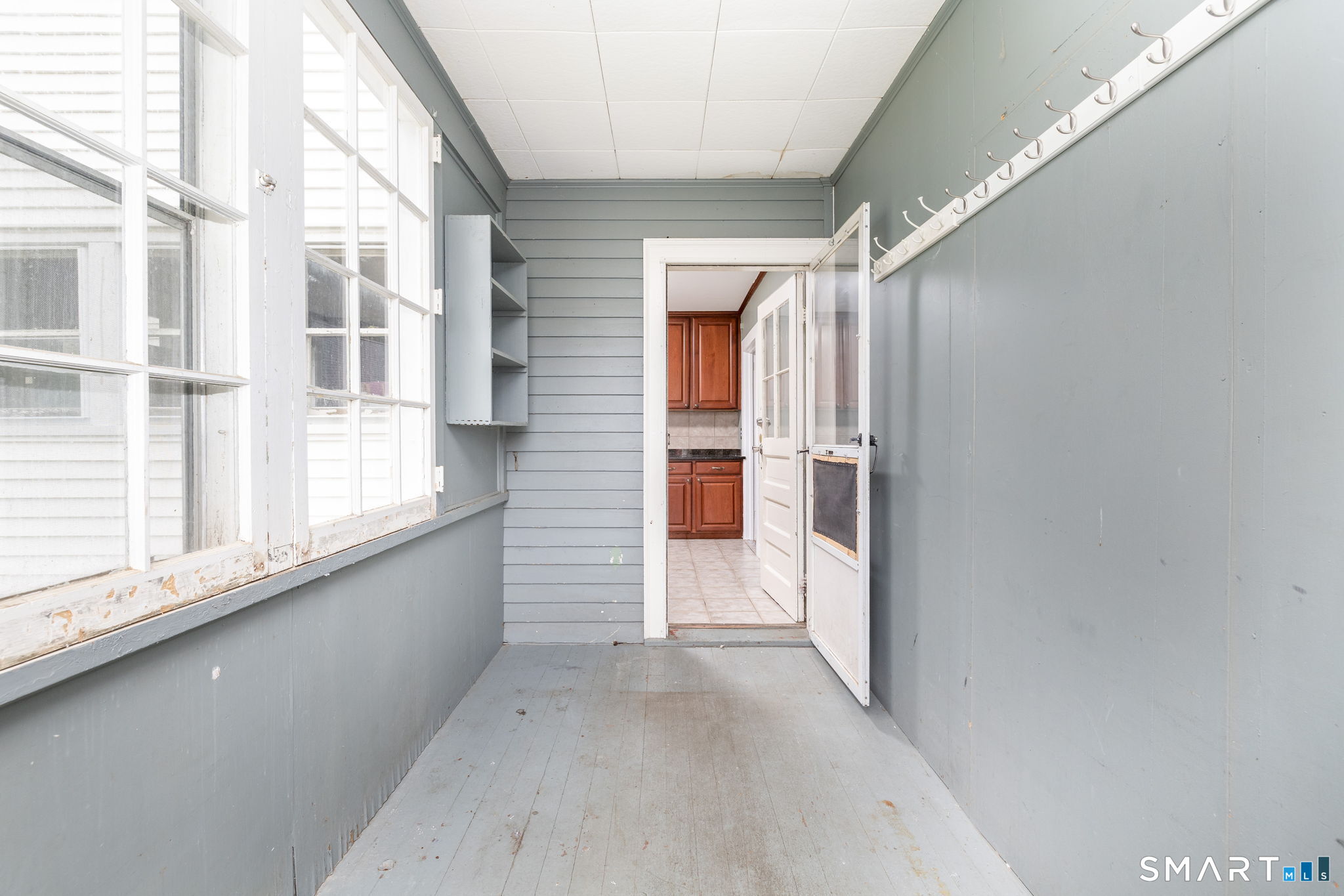 257 Tunxis Avenue