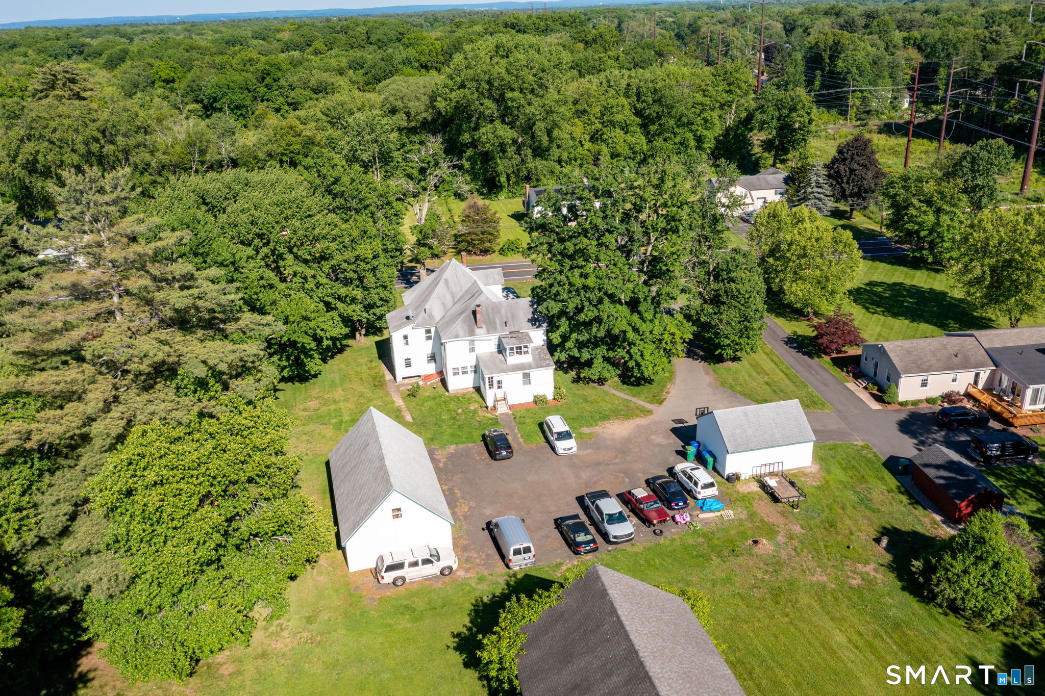 257 Tunxis Avenue