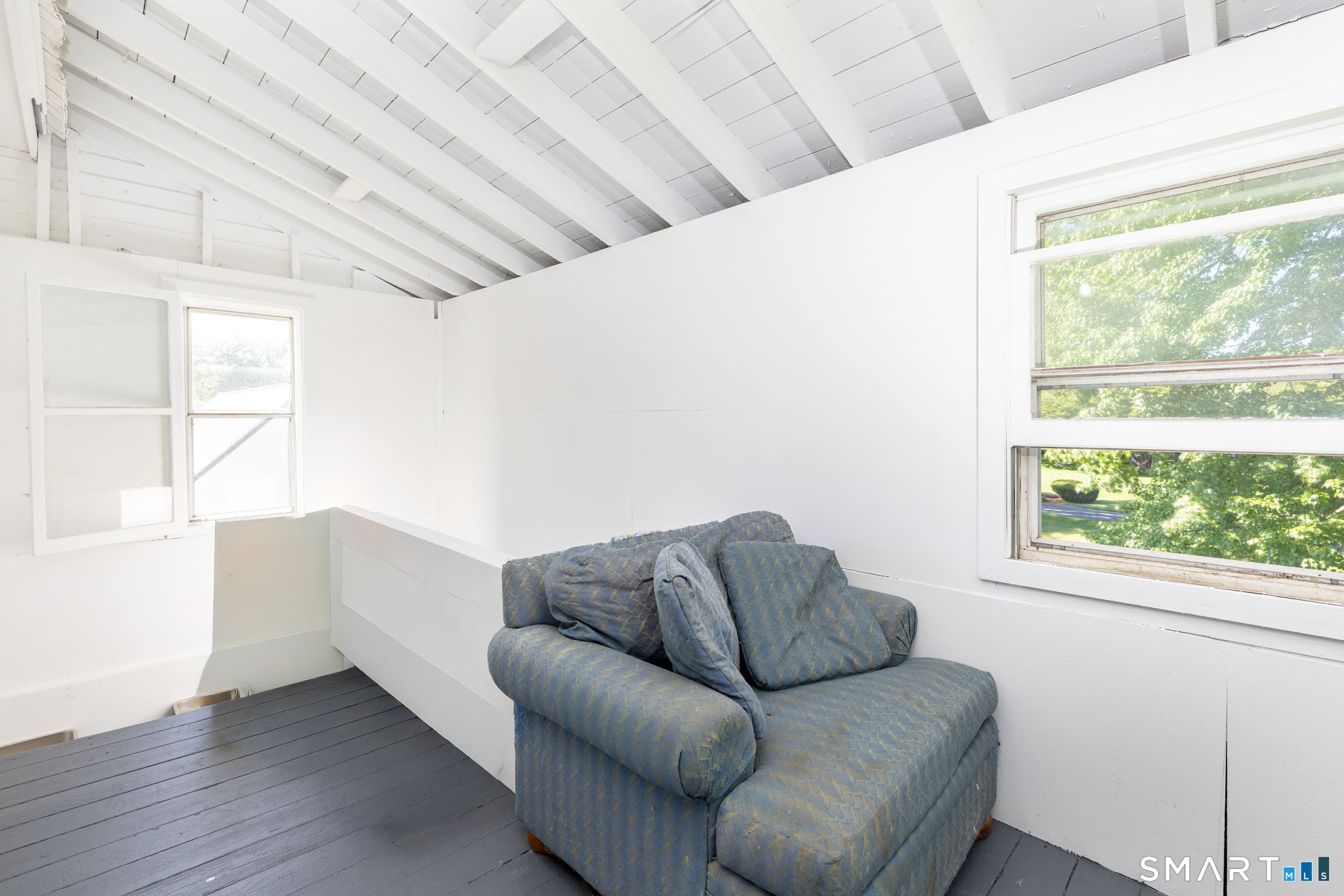 257 Tunxis Avenue