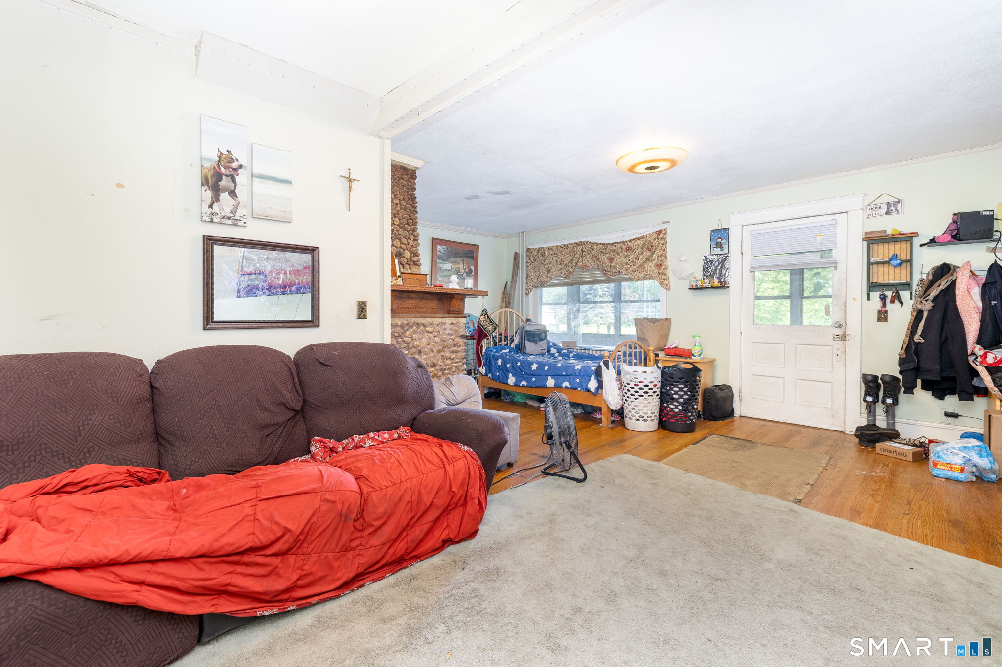 257 Tunxis Avenue