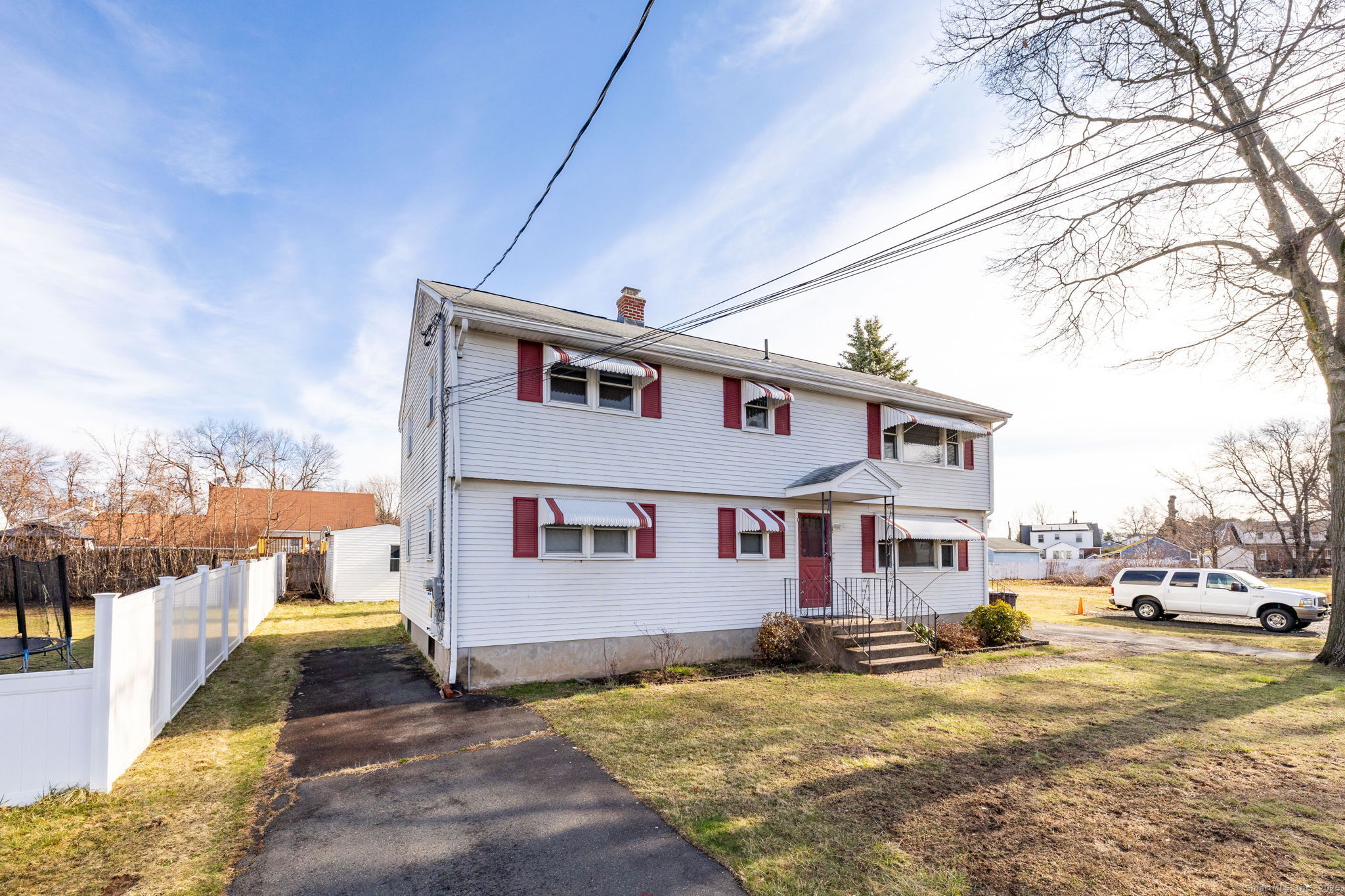 125 Overlook Avenue 2nd Floor
