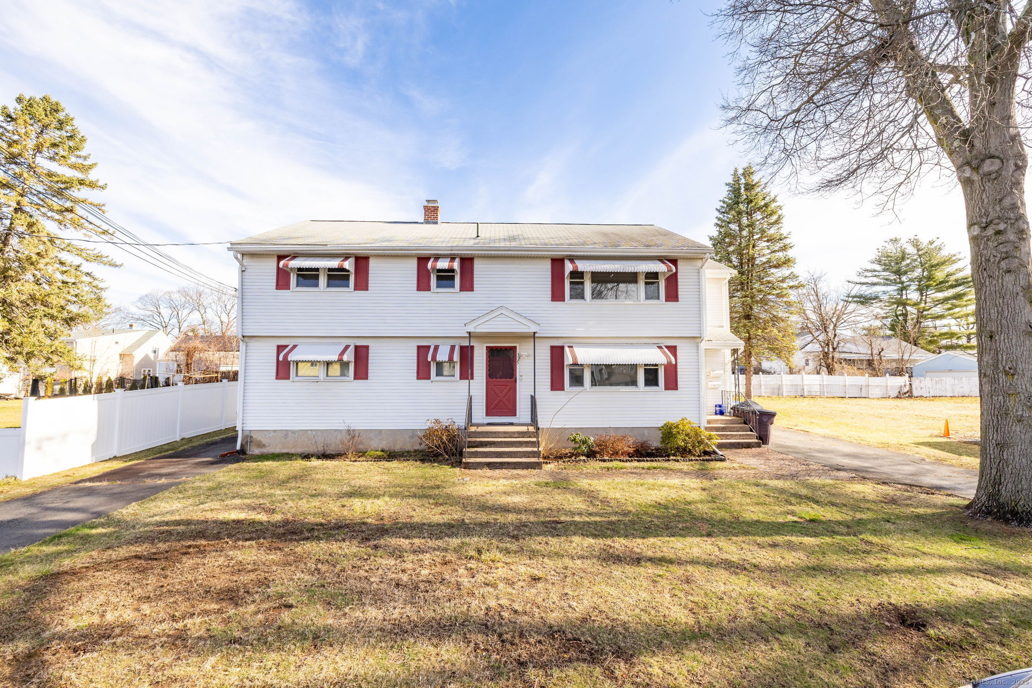 125 Overlook Avenue 2nd Floor