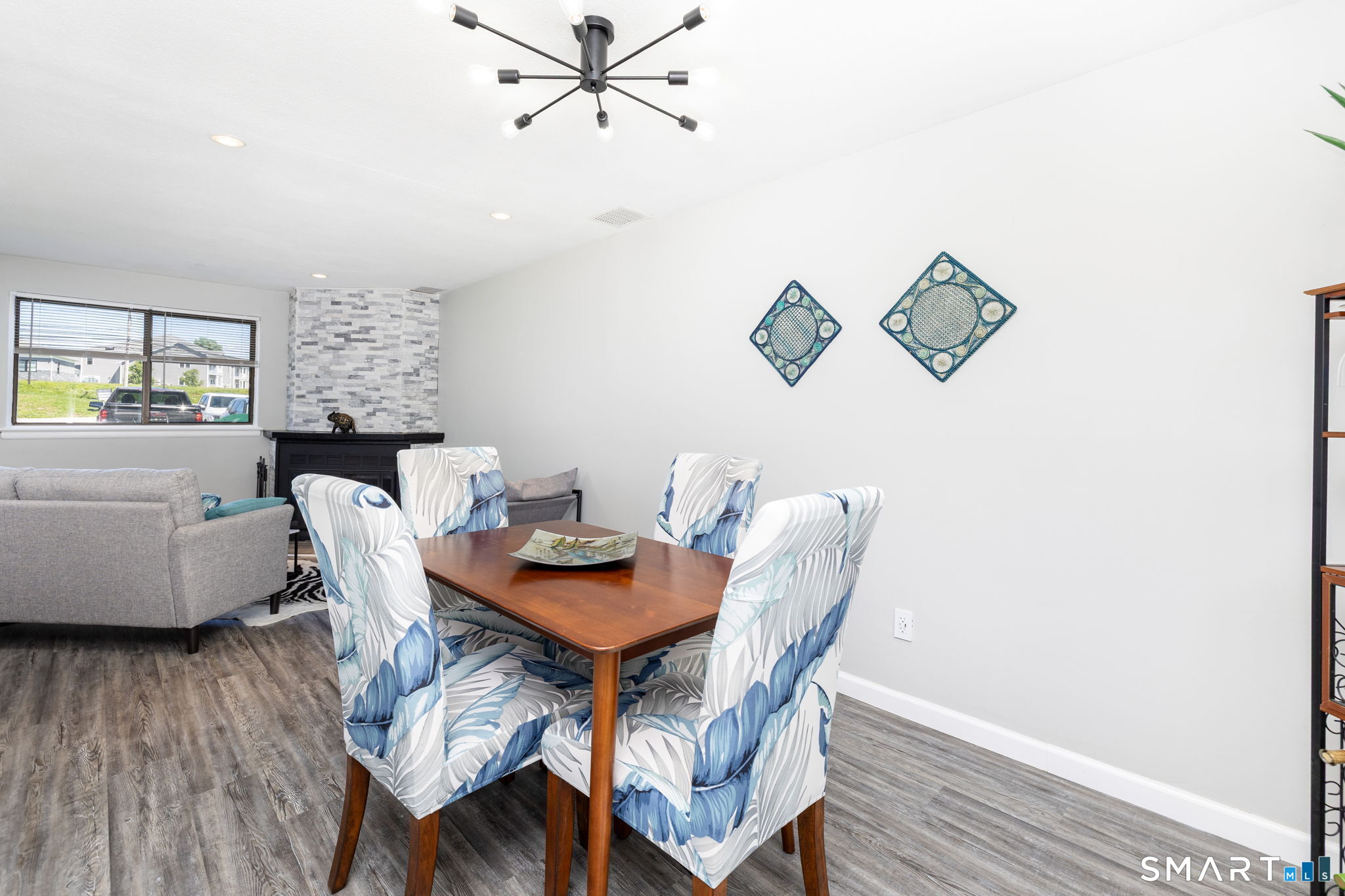 342 Lebanon Avenue 11