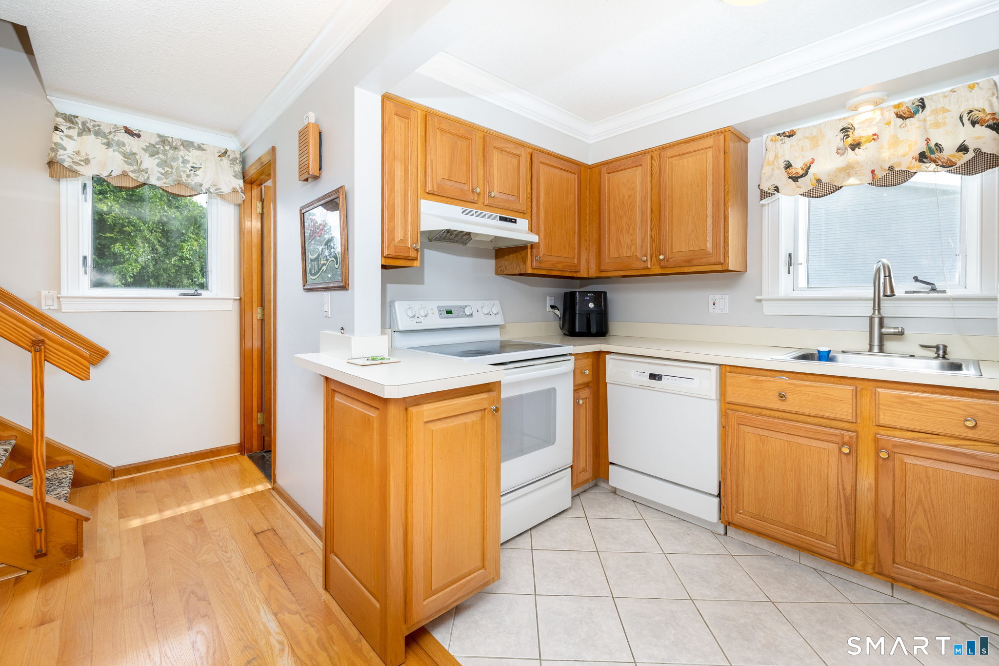 410 Farmington Avenue G6