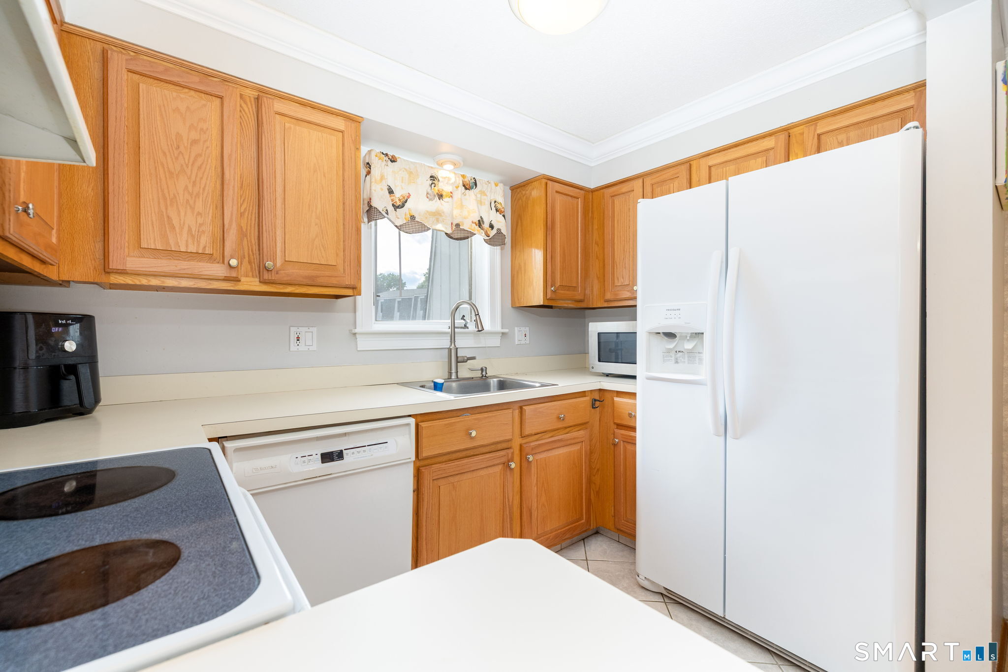 410 Farmington Avenue G6