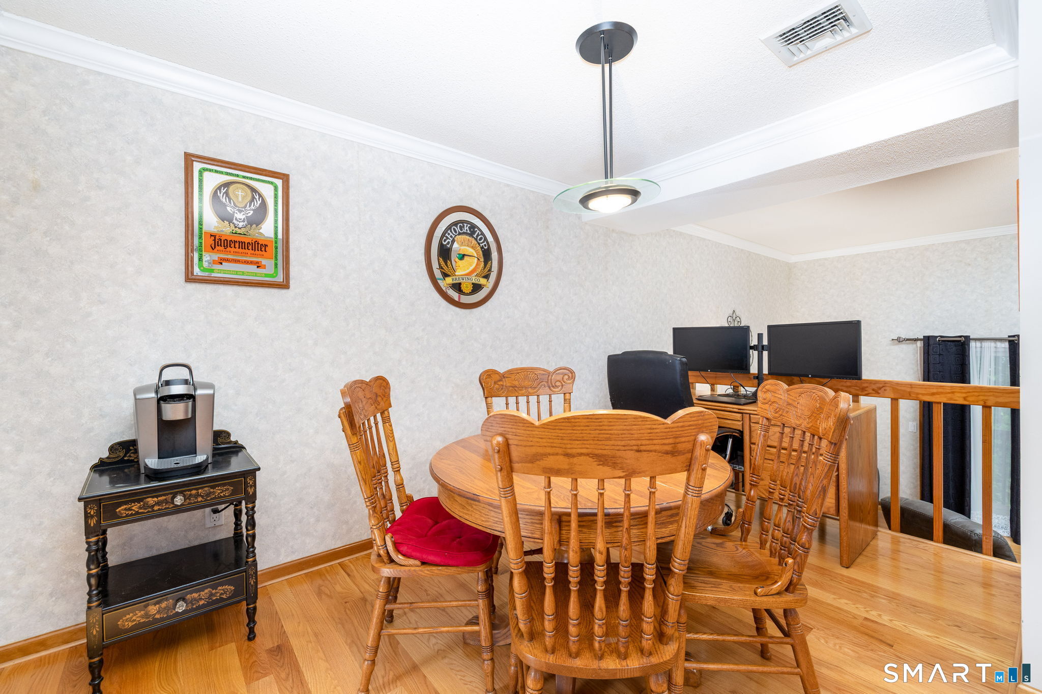 410 Farmington Avenue G6