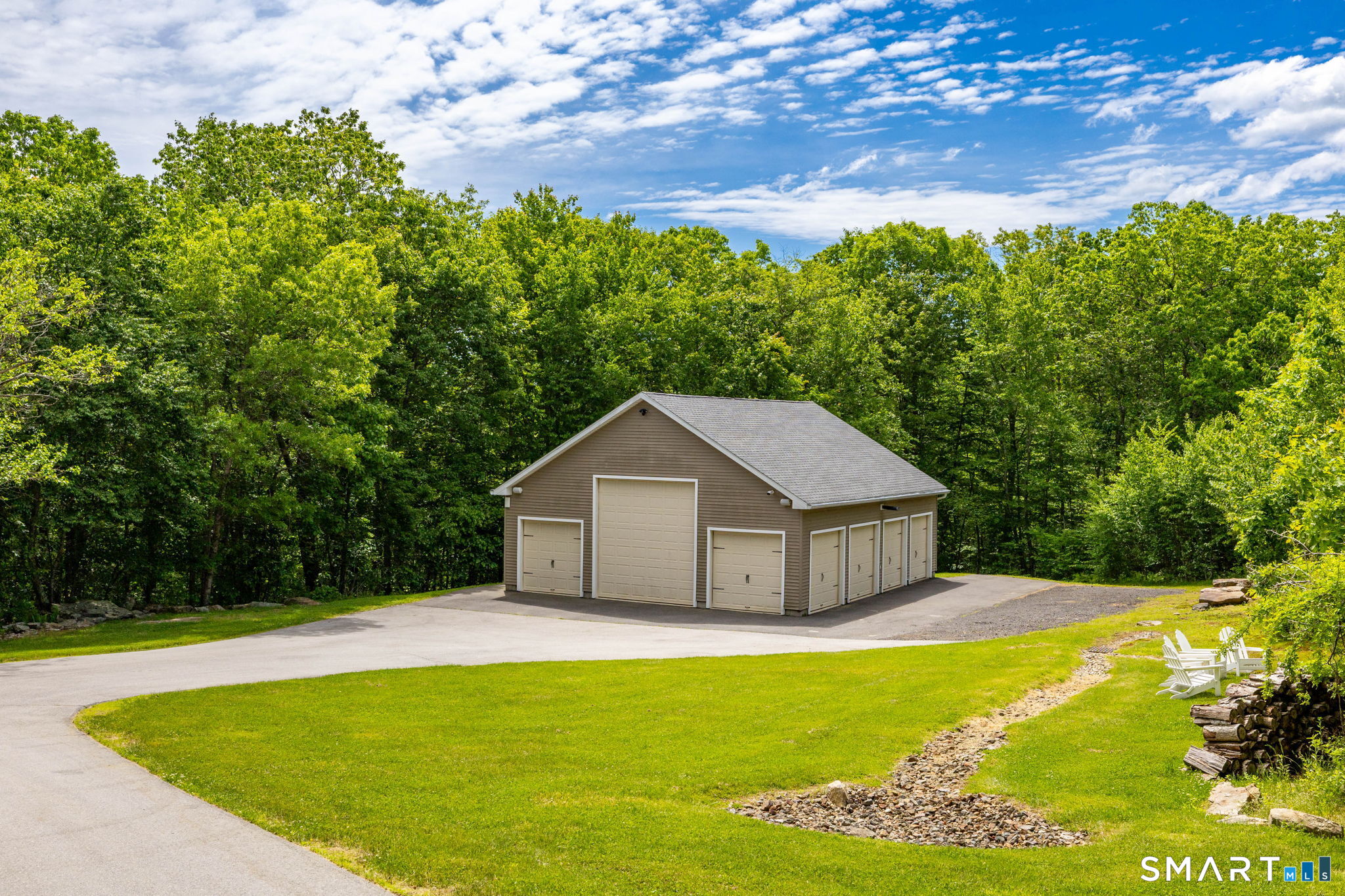 60 Buck Road