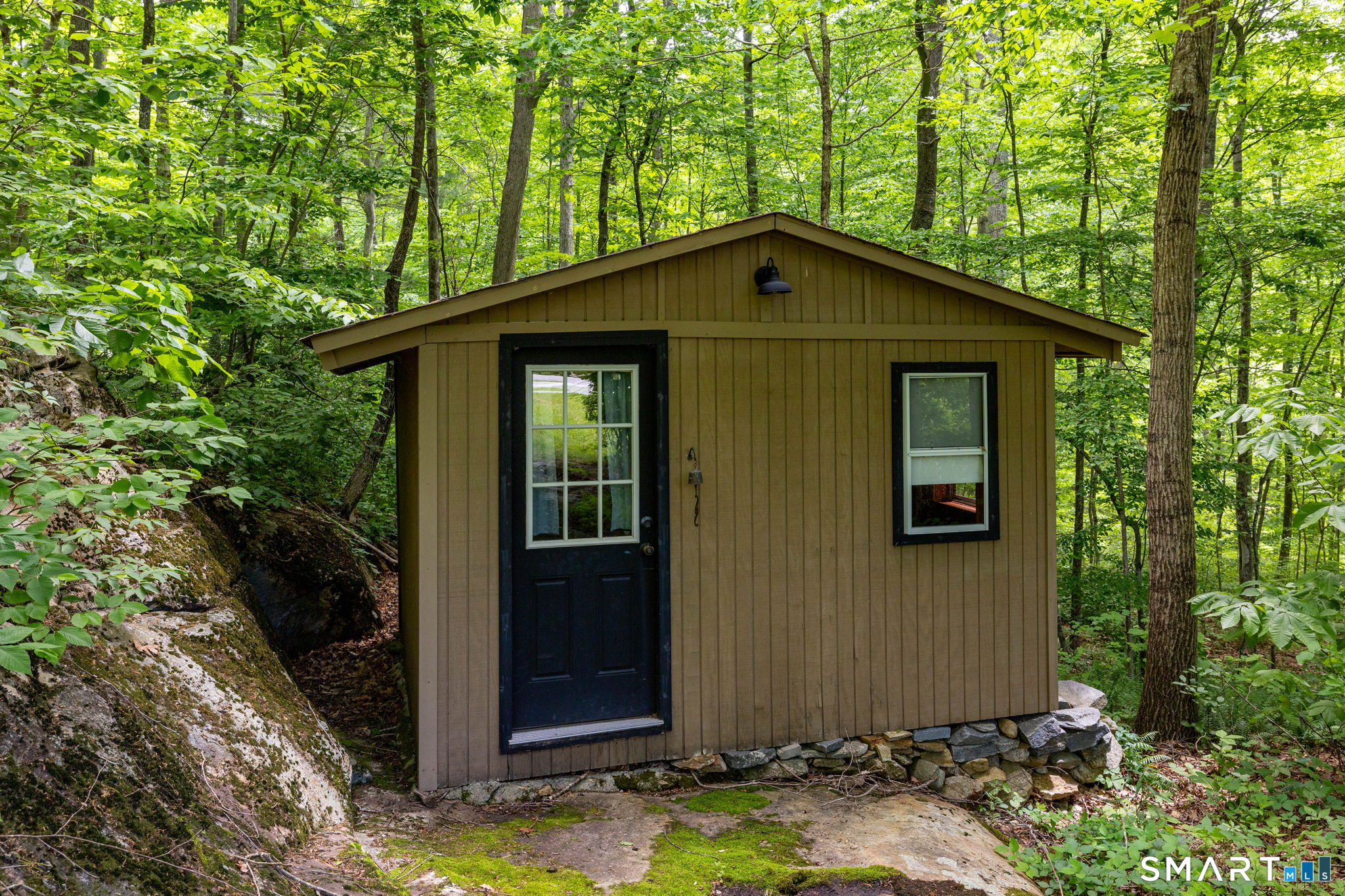 60 Buck Road