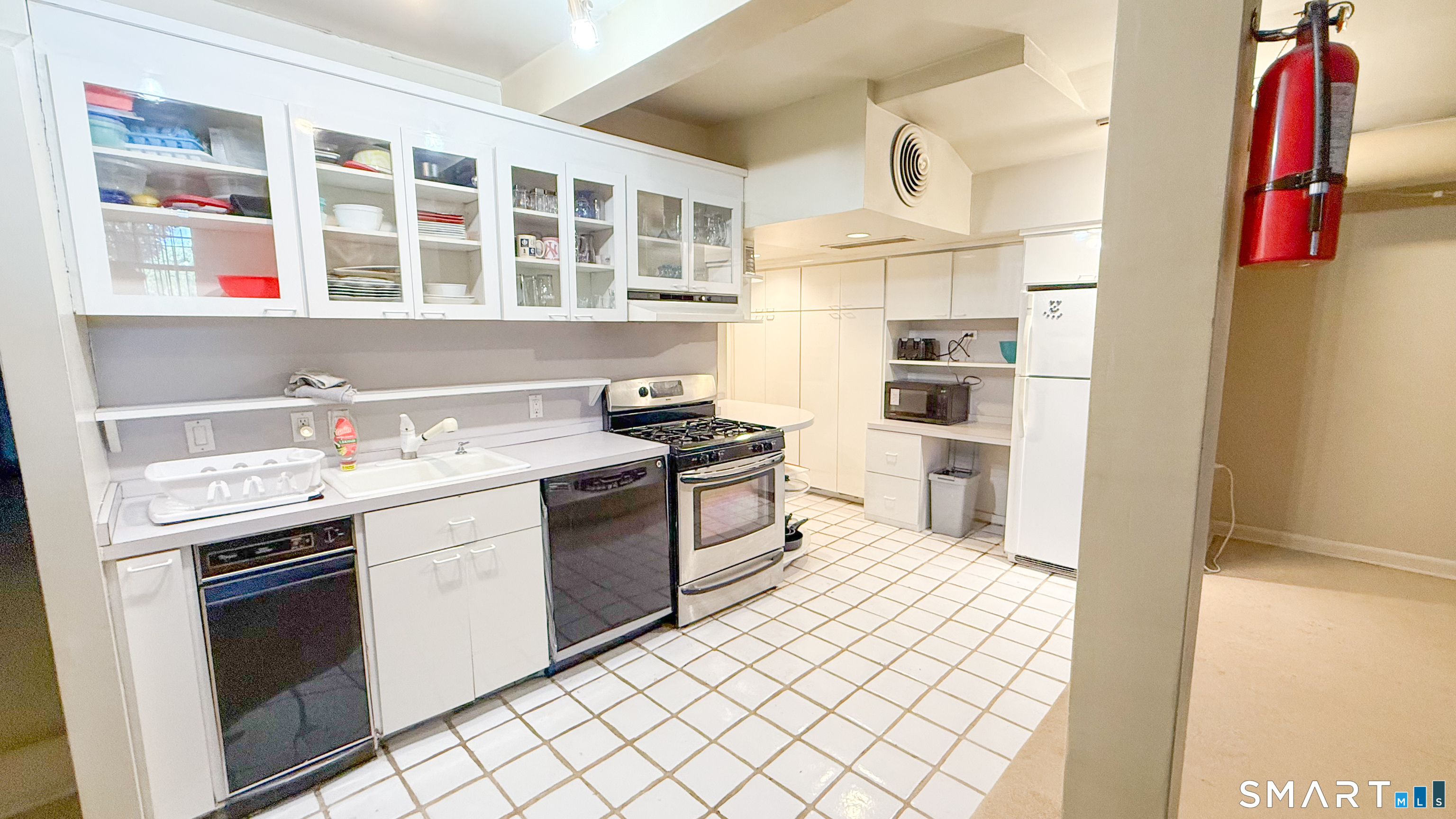 58 Capitol Avenue 1