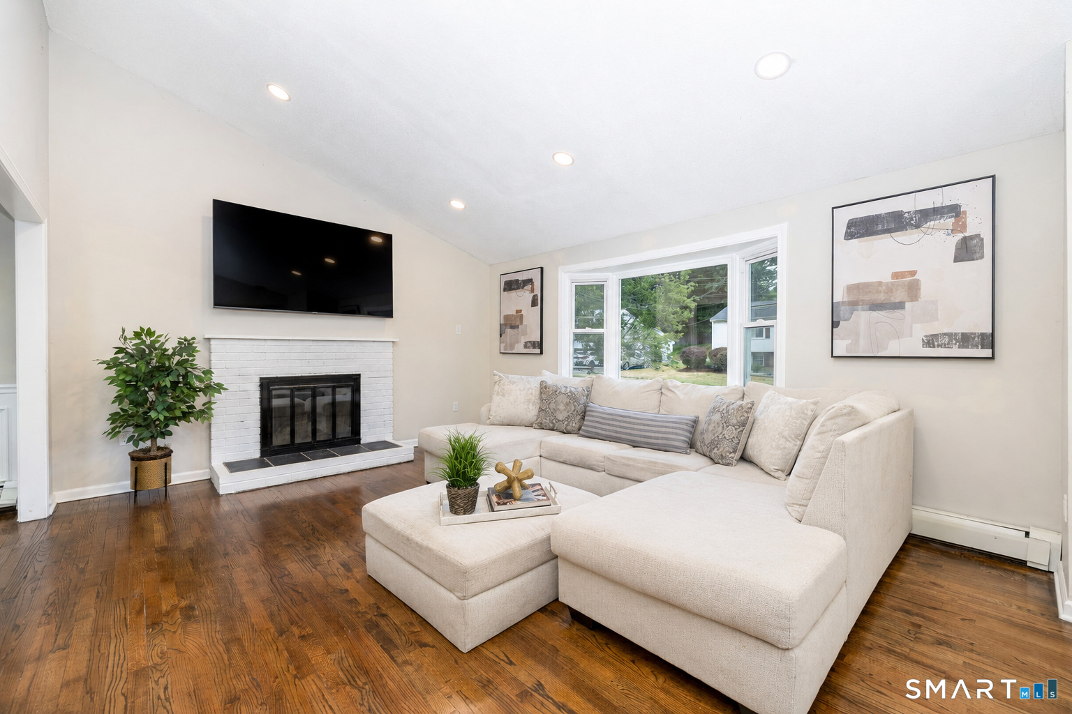 185 Tanglewood Drive