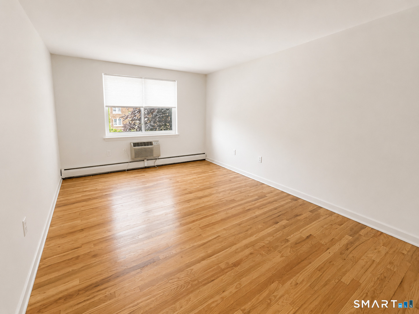 711 Farmington Avenue B5