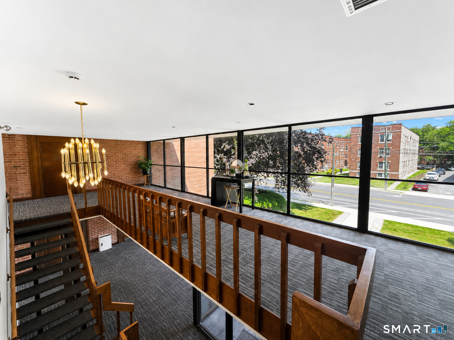 711 Farmington Avenue B5