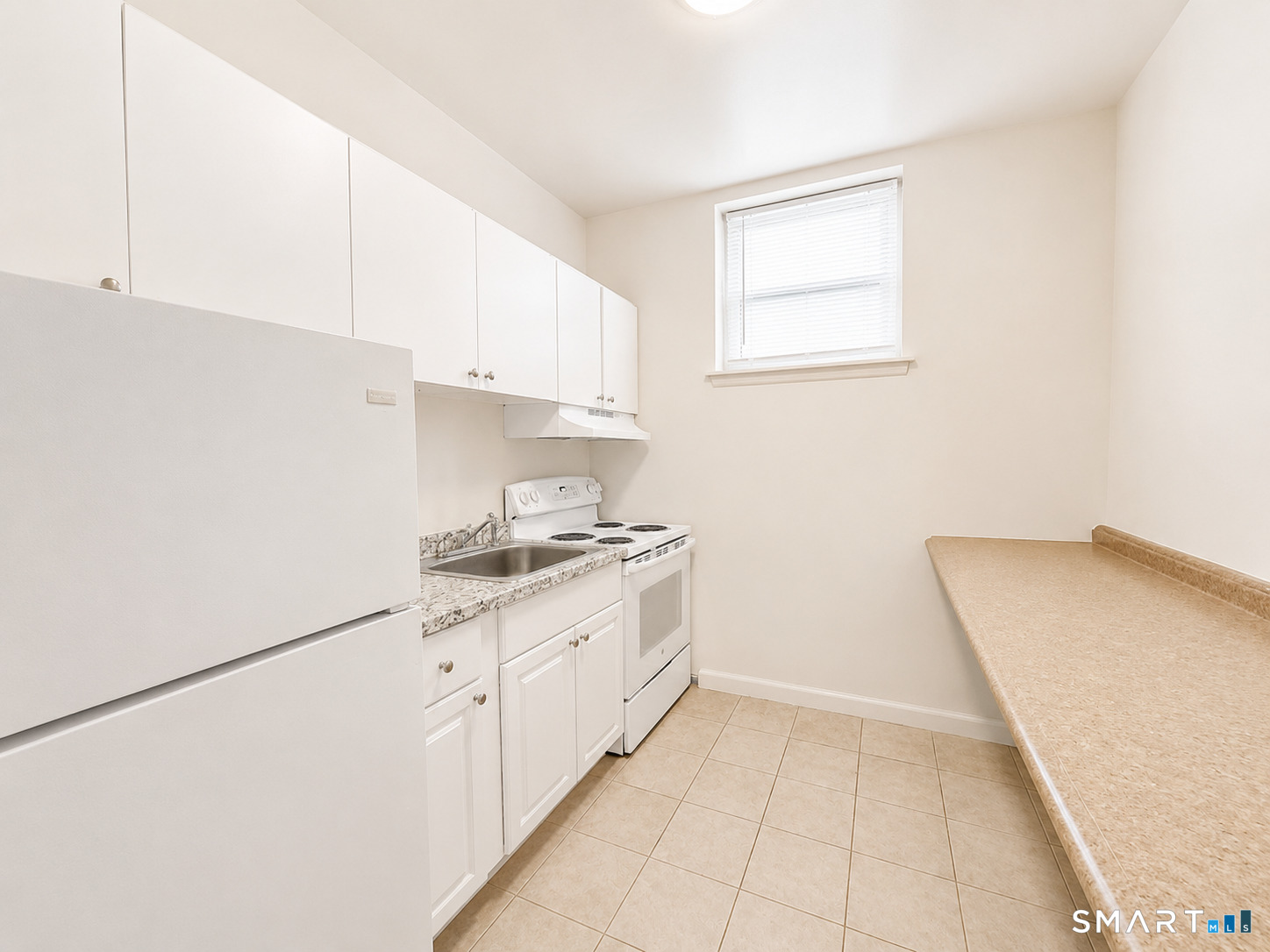 23 Oakwood Avenue AA1