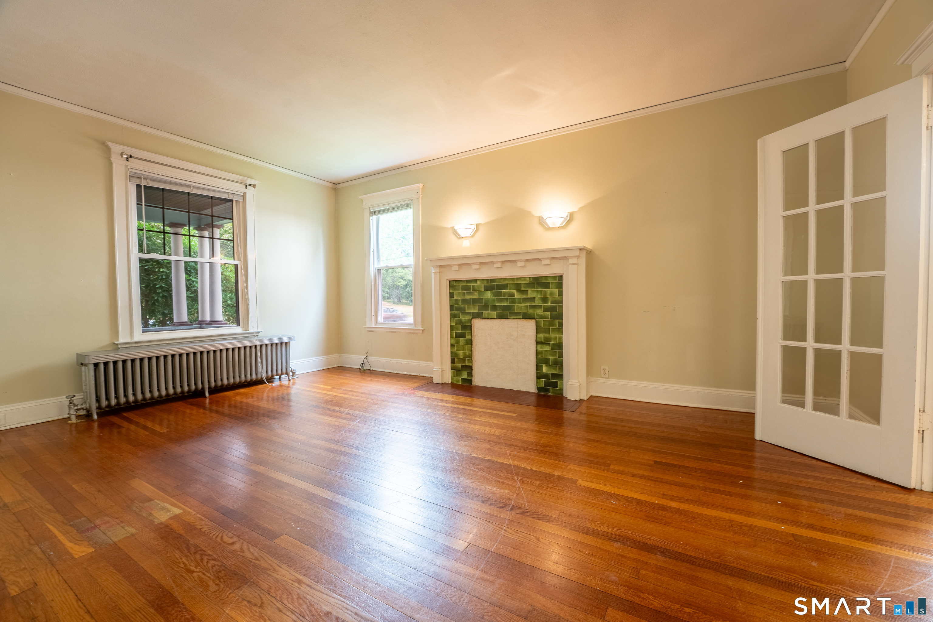 92 Fairfield Avenue Unit: 1st Floor