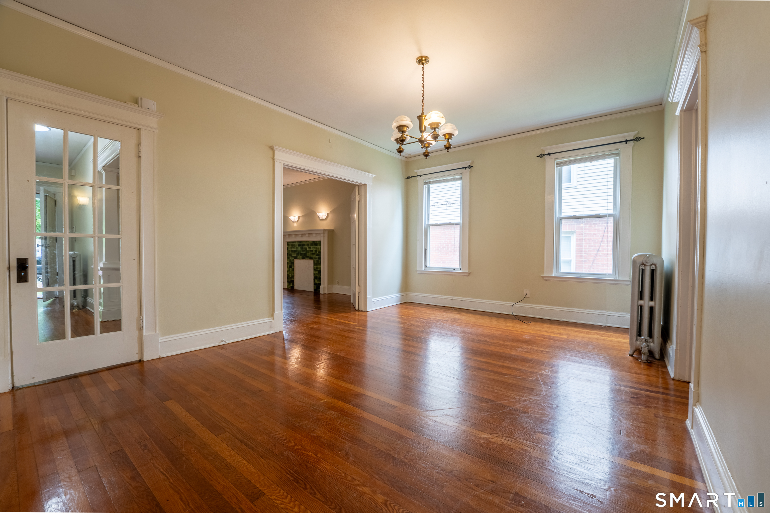 92 Fairfield Avenue Unit: 1st Floor