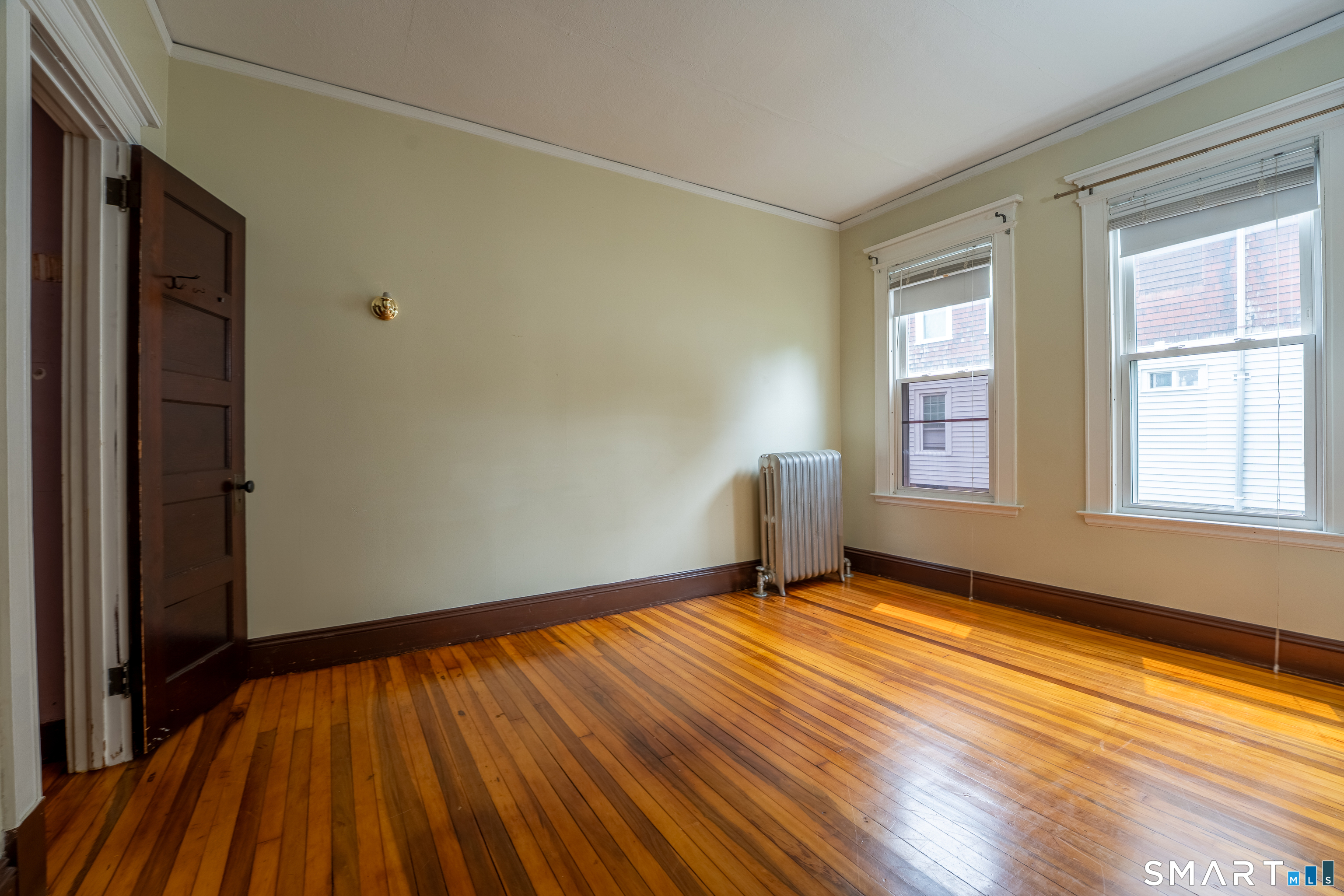 92 Fairfield Avenue Unit: 1st Floor