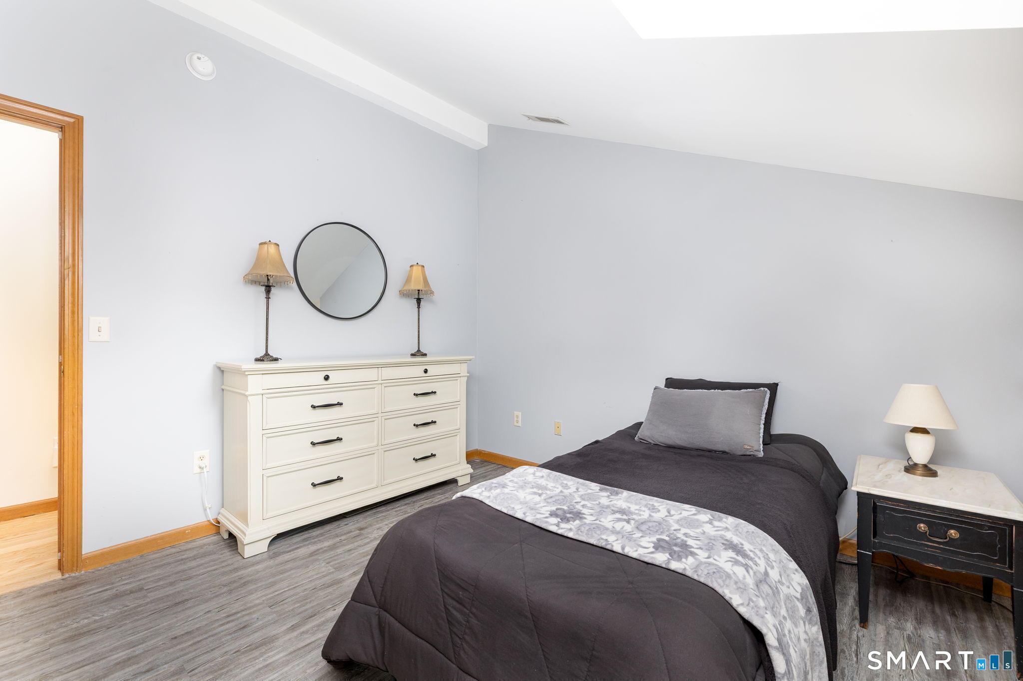 13 Ivy Lane Unit: 13