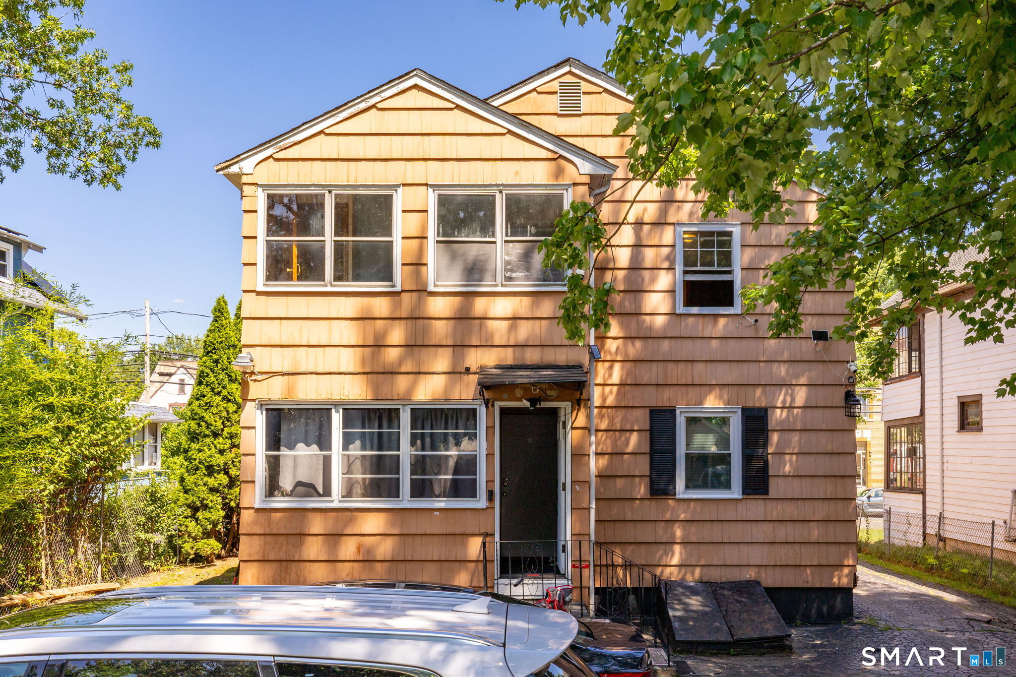 257 Hillside Avenue